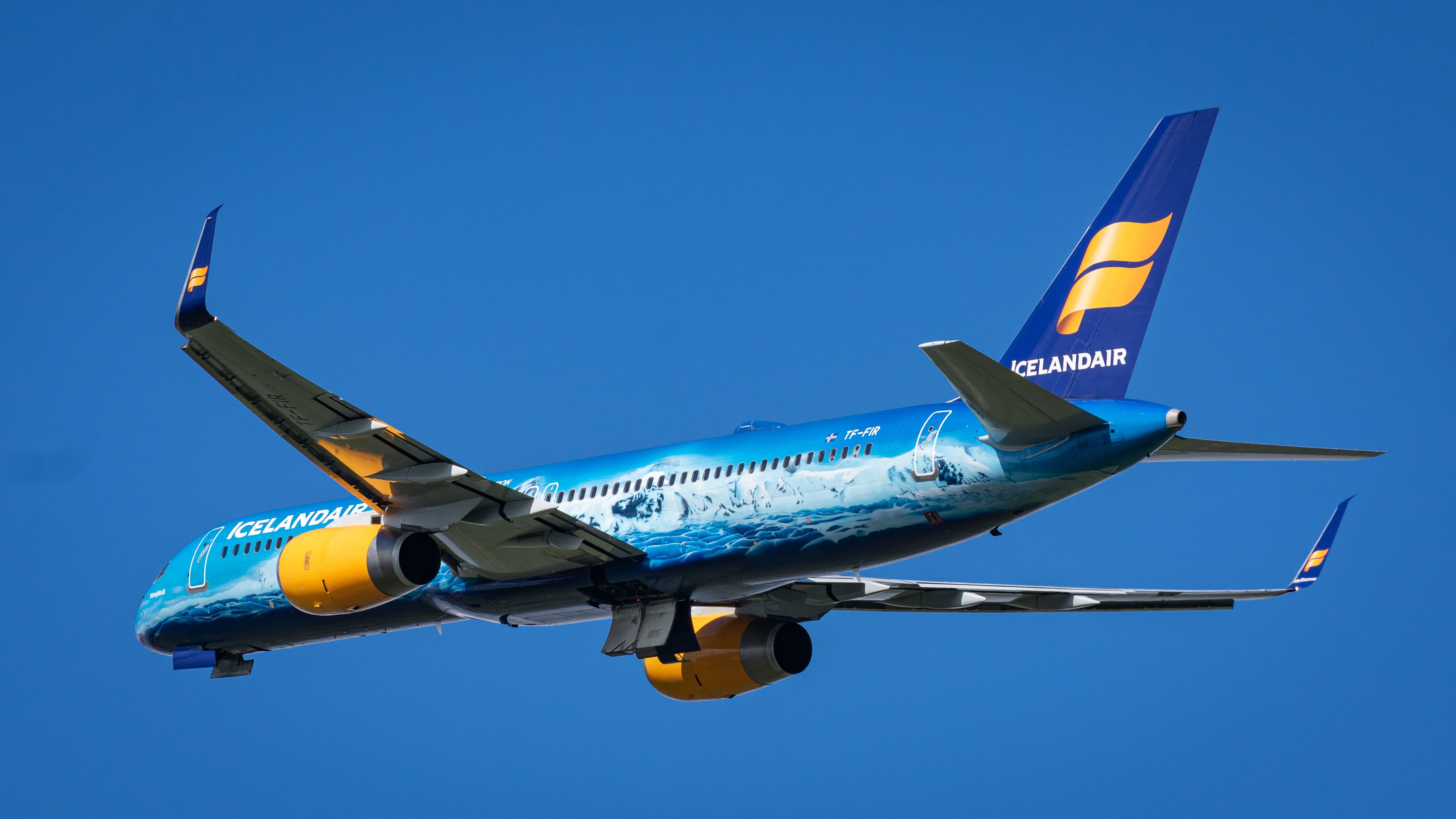 Why The Boeing 757 Can't Dump Fuel