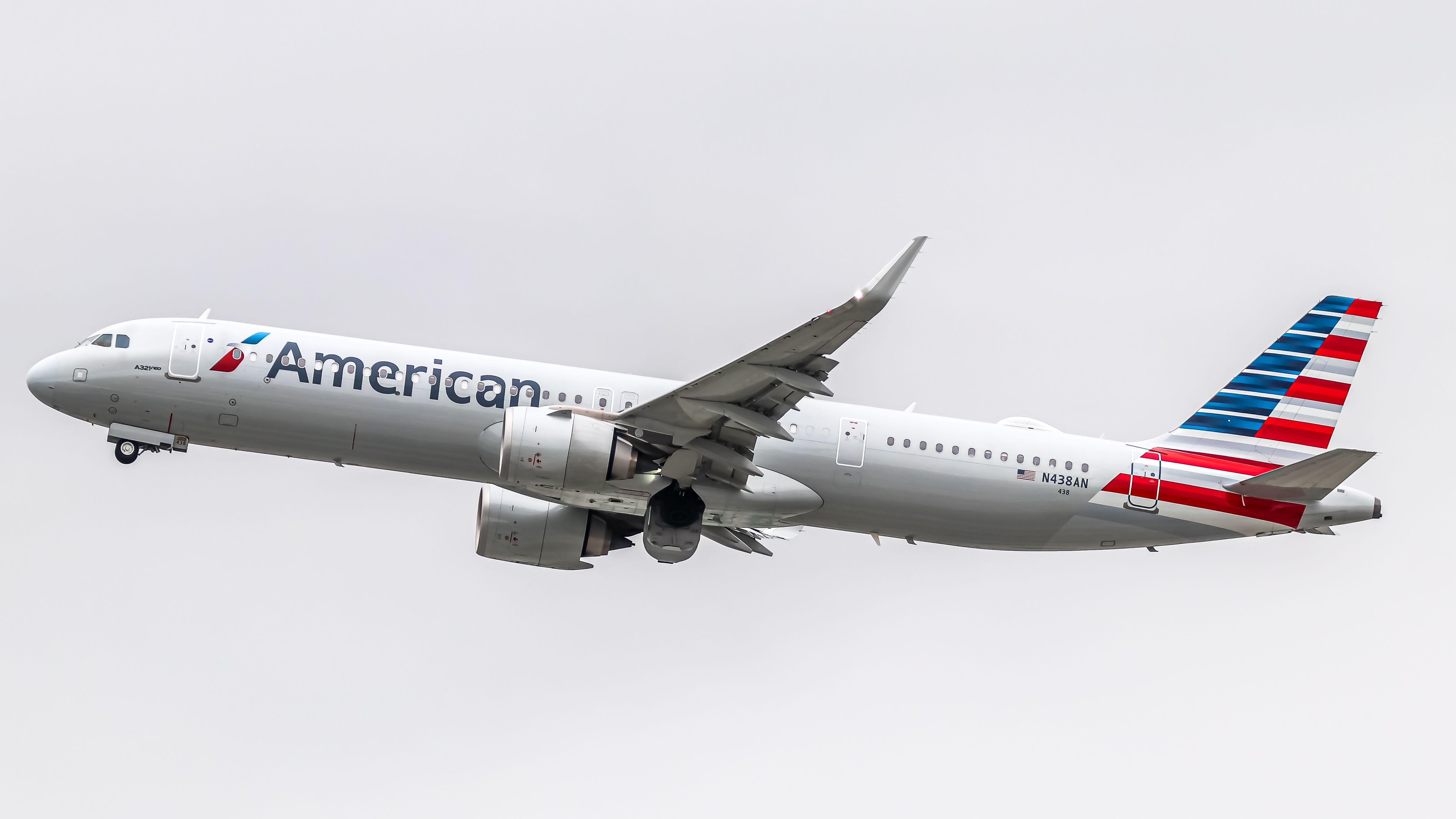 American Airlines Begins Retrofitting 1st Ex-Alaska Airlines
