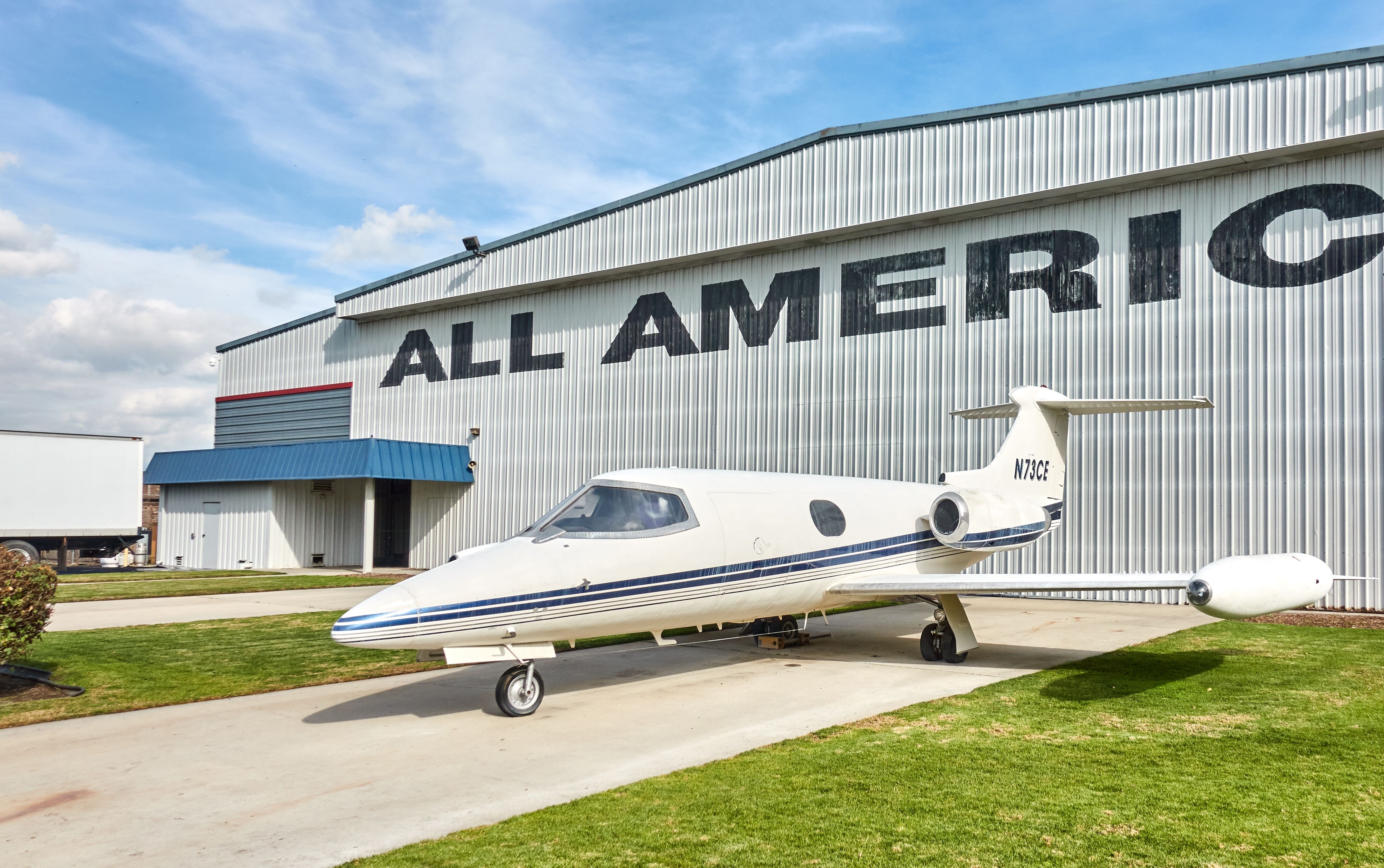 What Was The World's First Private Jet?