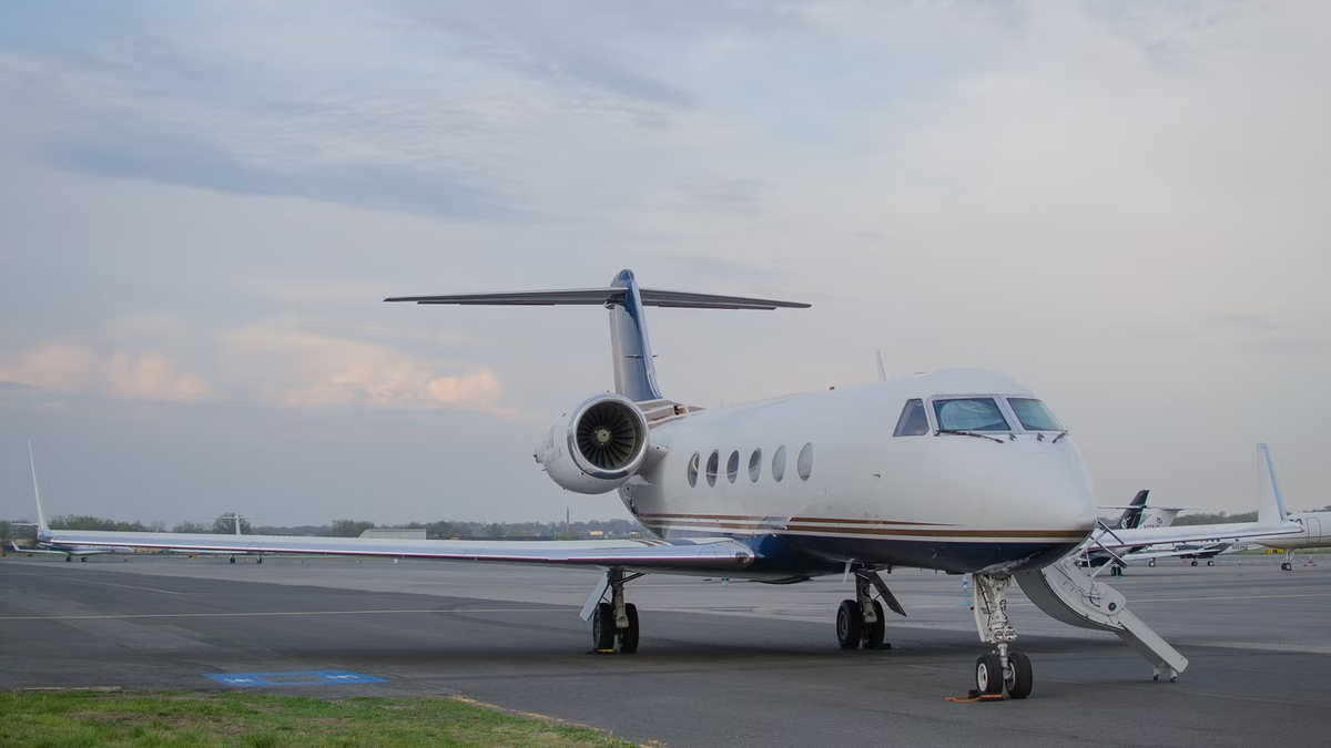 Where Do Private Jets Land?