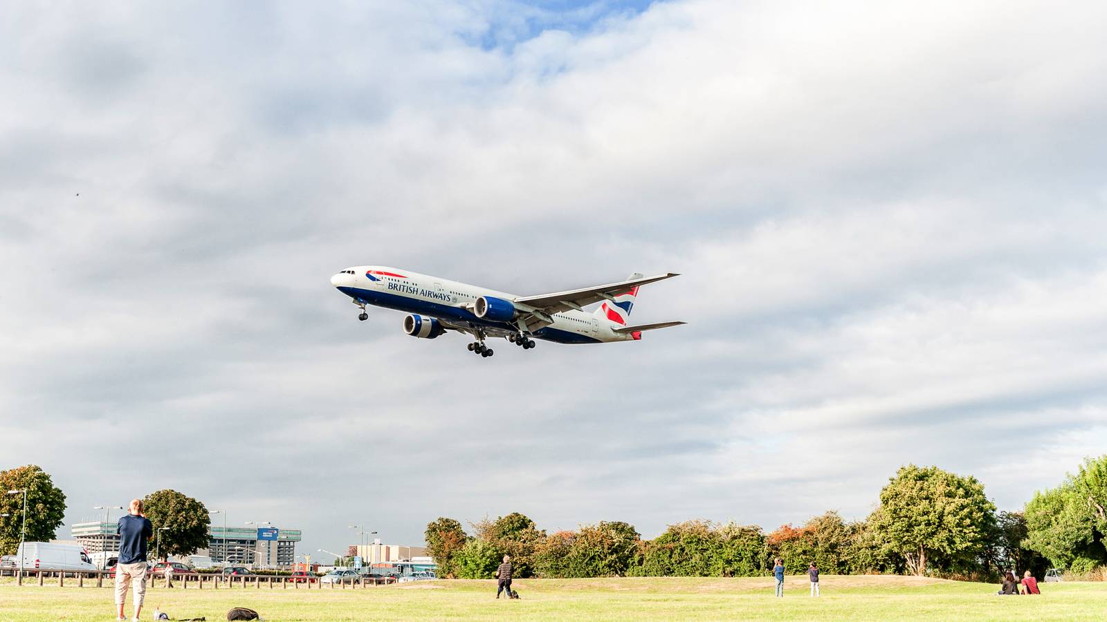 Summer In Full Swing: London Heathrow Airport Handled Almost 8 Million Passengers Last Month