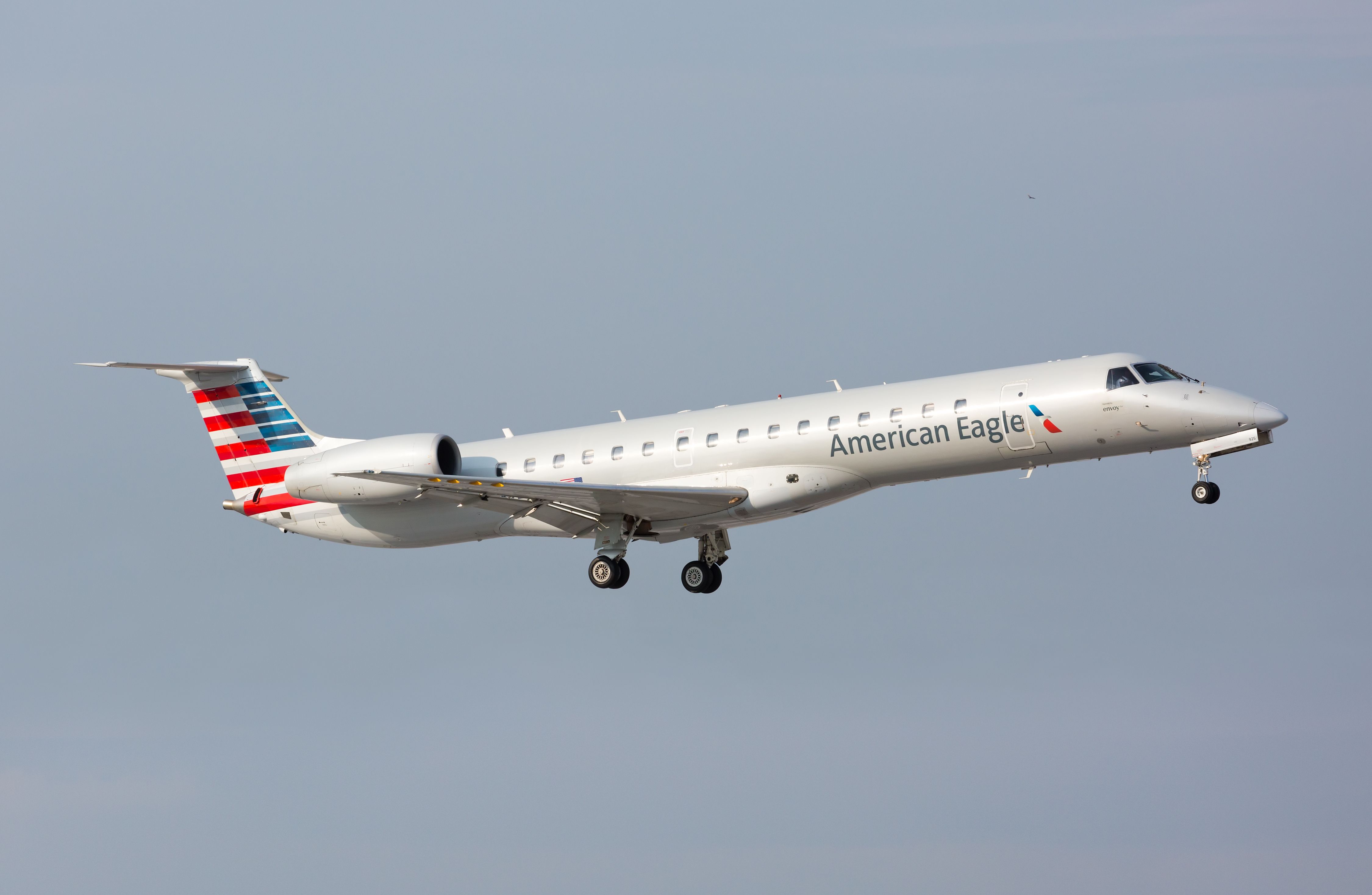 American Eagle ERJ145 Descends 15,000 Feet In 3 Minutes Following Pressurization Issue