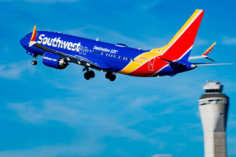 Southwest Airlines Pilots To Picket In Chicago Next Week Following ...