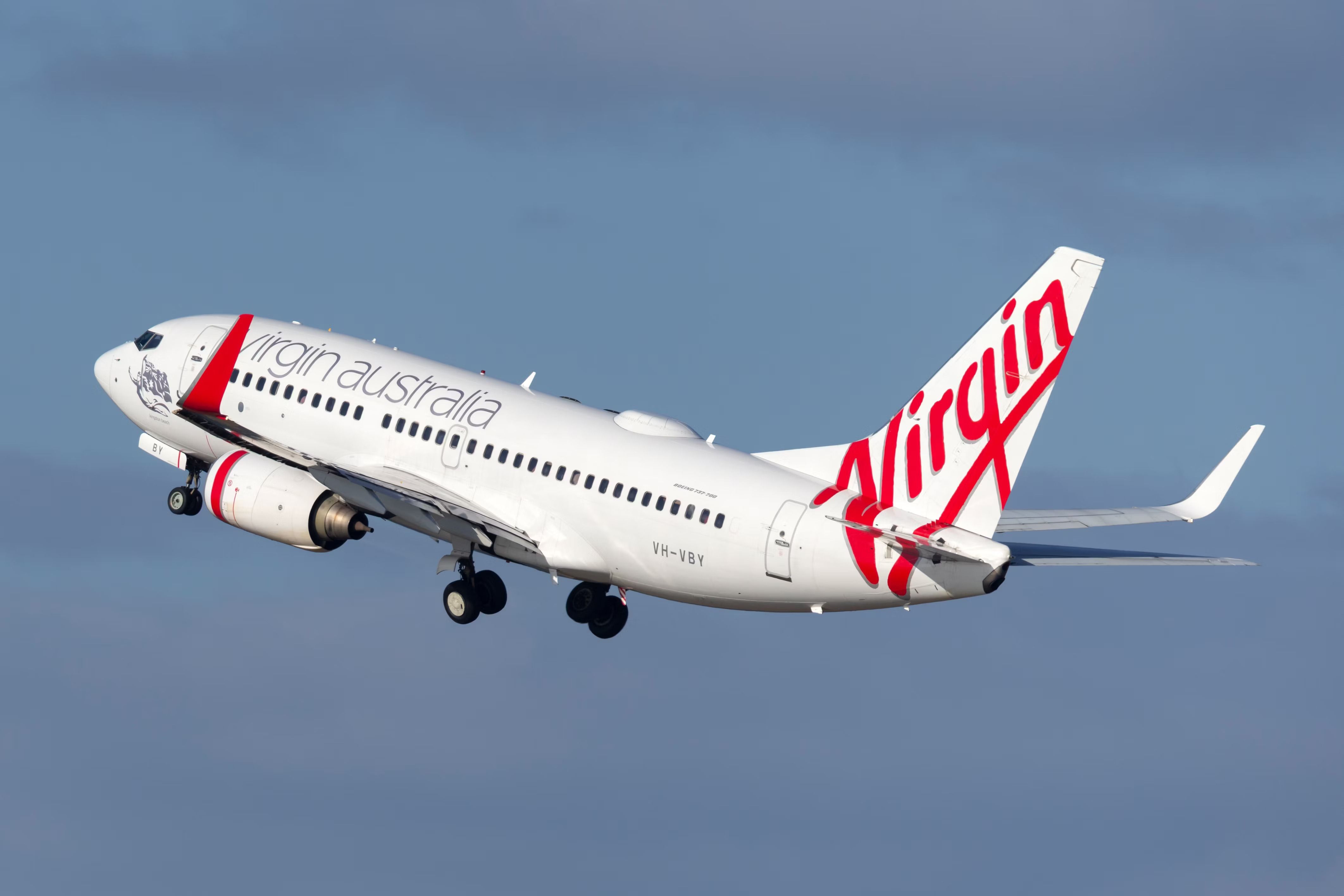 Sir Richard Branson Gives Away Cruises On Virgin Australia Flight