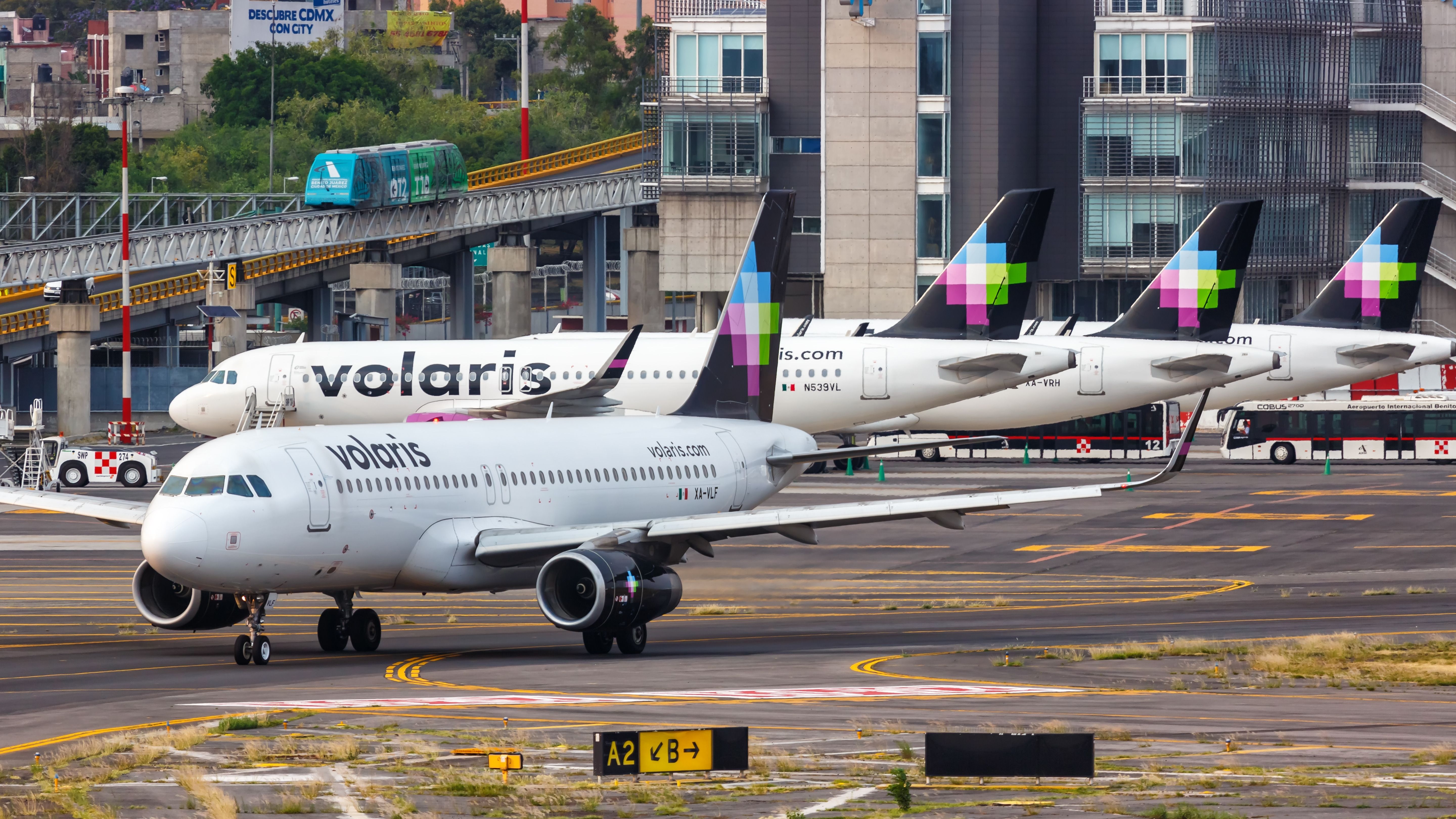 Person Breaks Into Mexico City Airport And Attempts To Board Volaris Jet