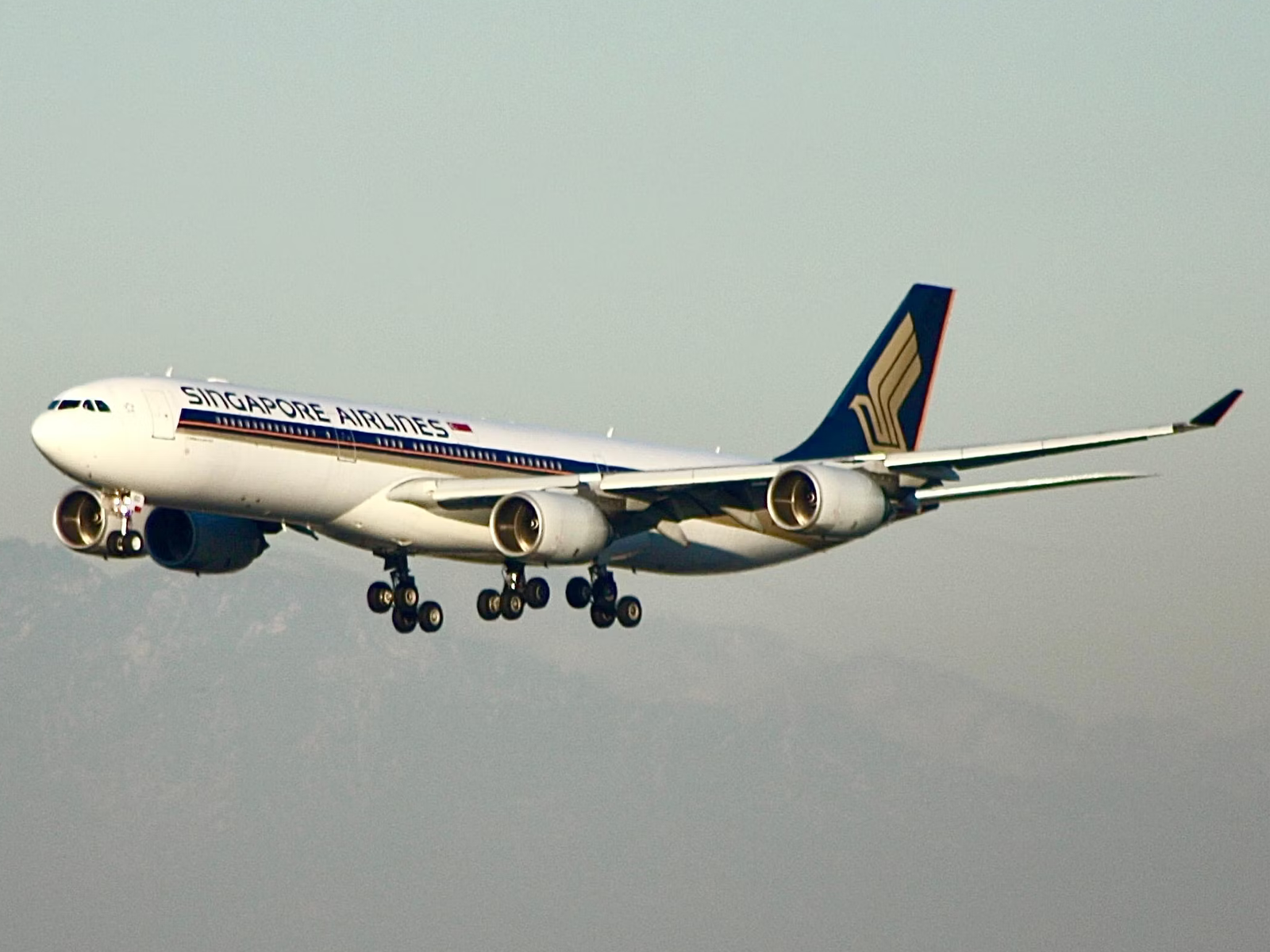 Why Boeing Bought 17 Airbus A340s From Singapore Airlines