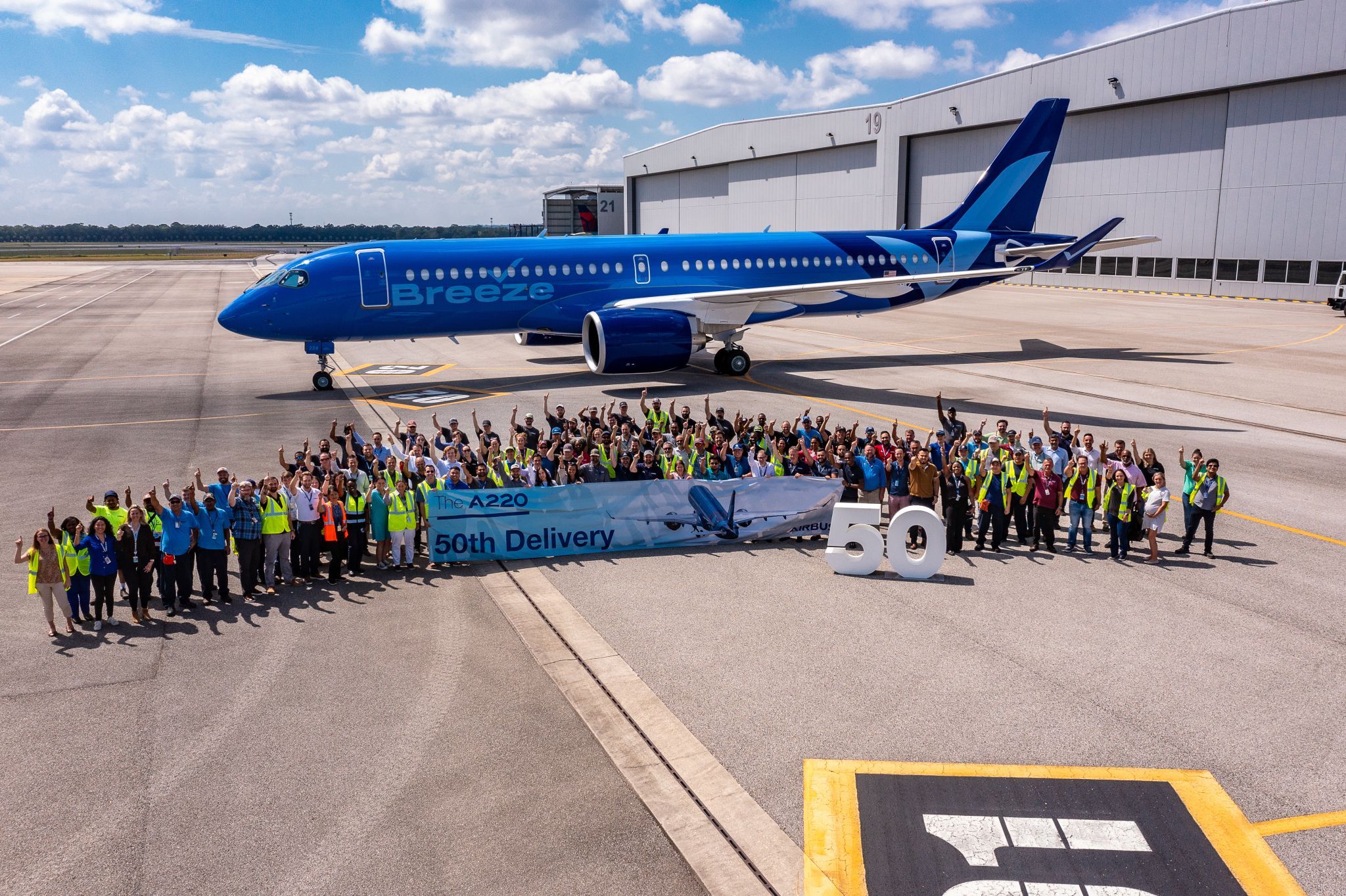 Breeze Takes Delivery Of The 50th Airbus A220 Built In The United States