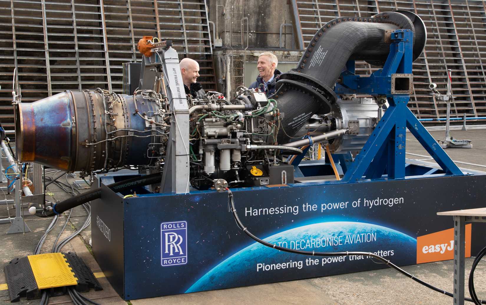 A converted Rolls-Royce AE 2100-A regional aircraft engine running hydrogen