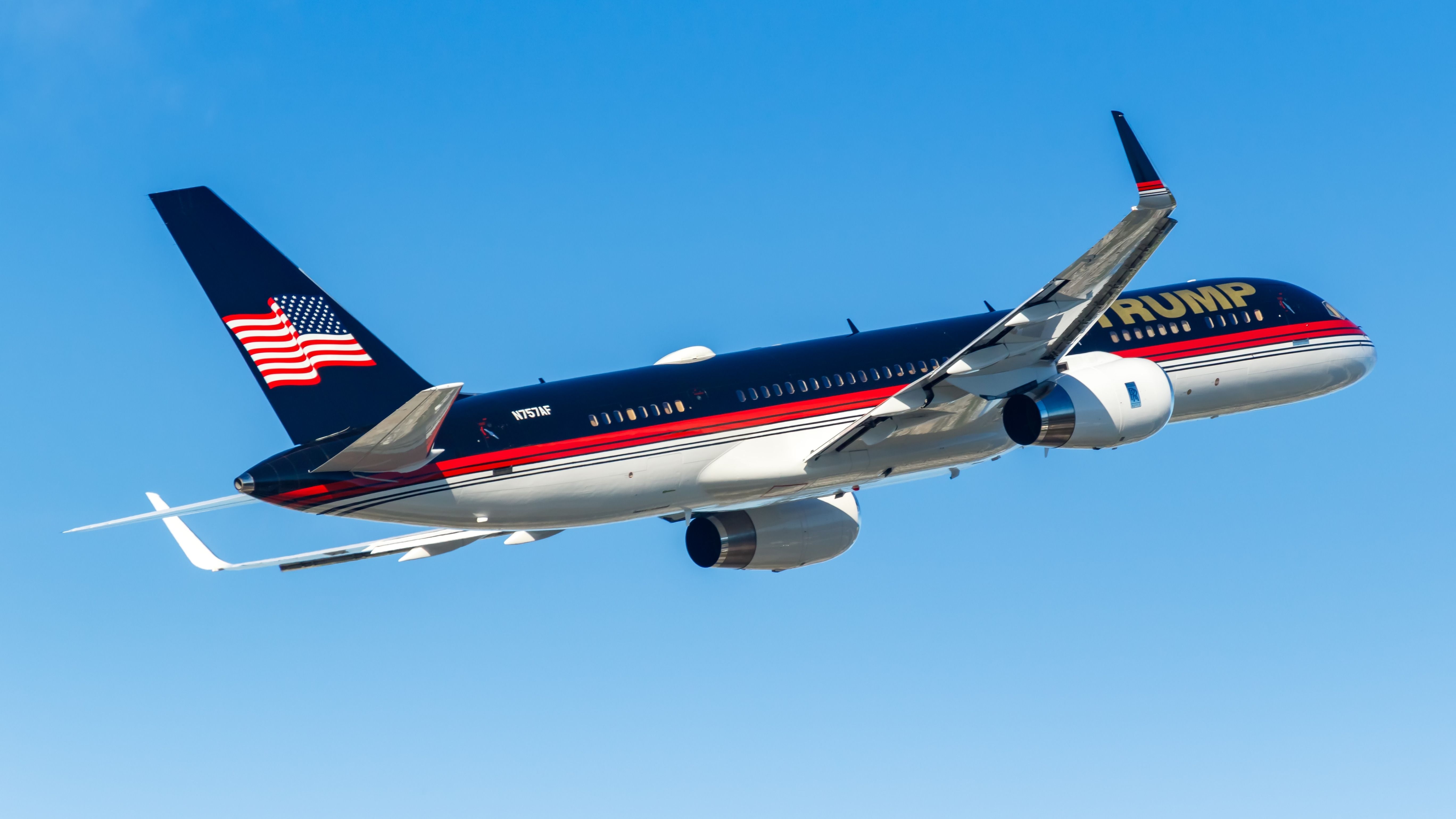 Donald Trump's Boeing 757 Involved In Ground Collision In West