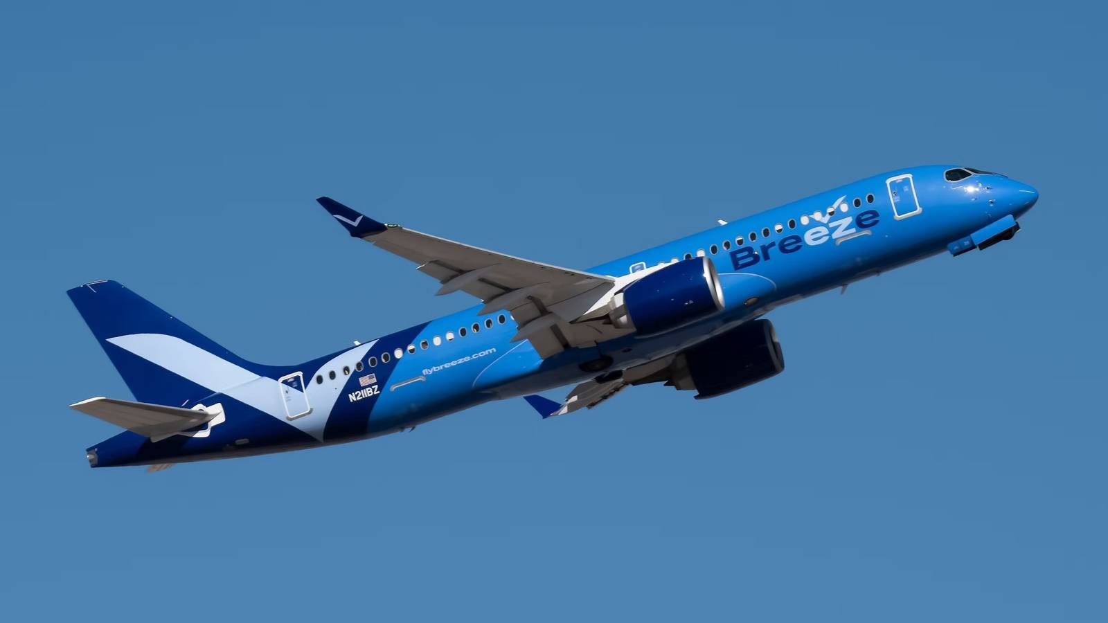 Calling Canadians: Breeze Airways Adds Airbus A220 Flights To Plattsburgh