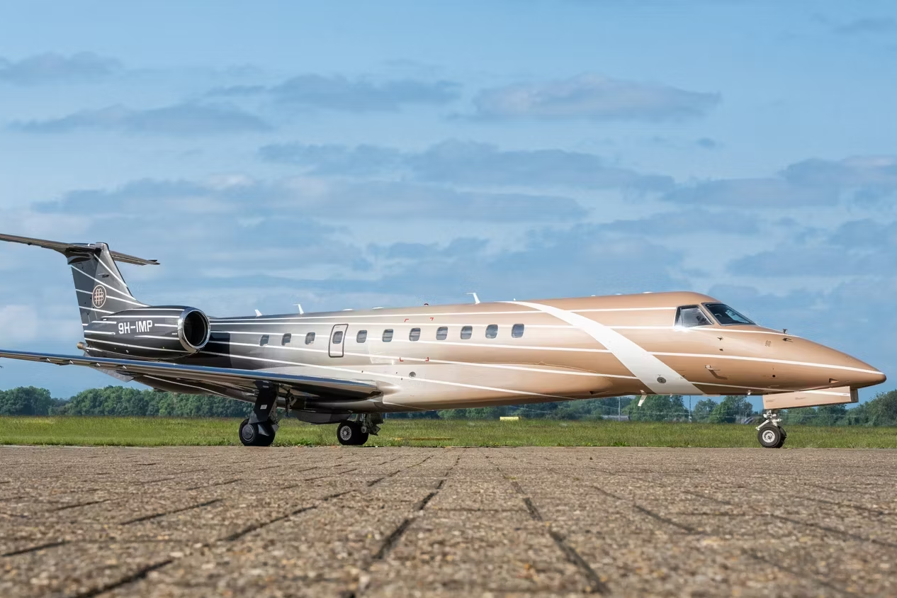 Private ERJ: 5 Unique Features On The Embraer Legacy 600 Business Jet