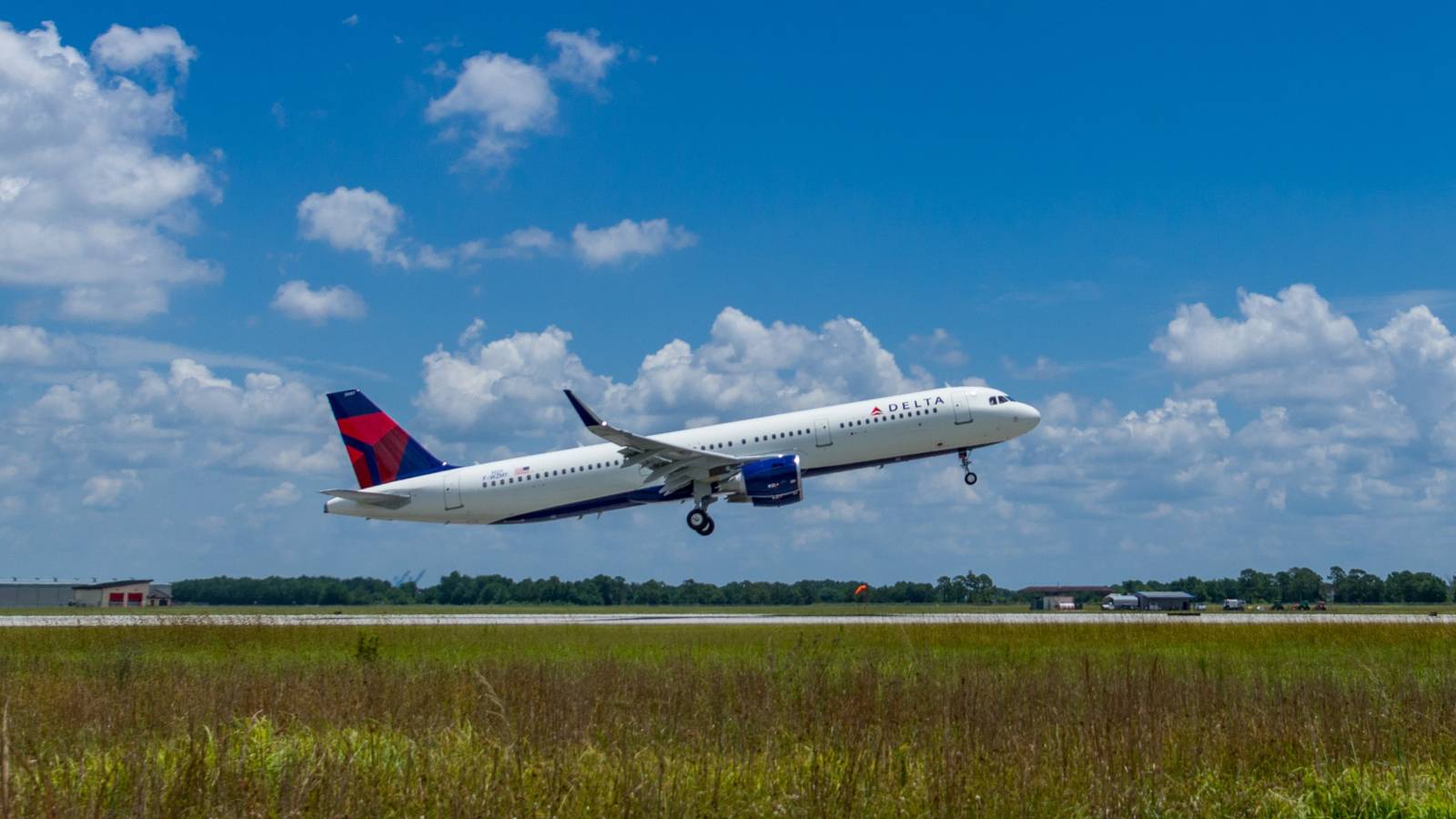 Delta Air Lines’ Entire Fleet Is Now Protected Against 5G Signals