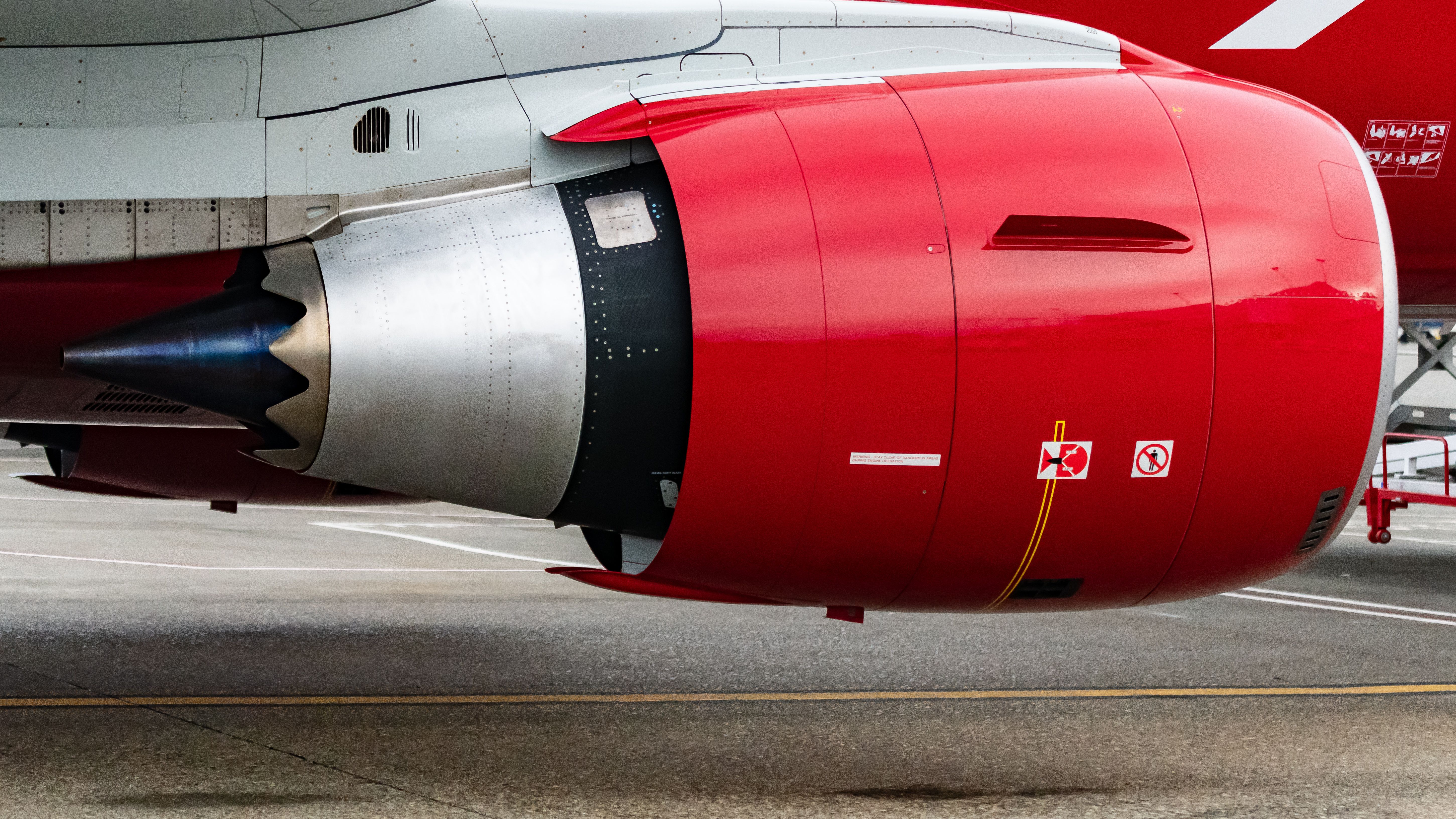 Flight Review: Alaska Airlines' New 'Go Cougs' Embraer E175 From ...