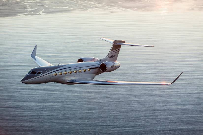 Pc Collection Owner Inside Bill Gates' Private Jet Collection