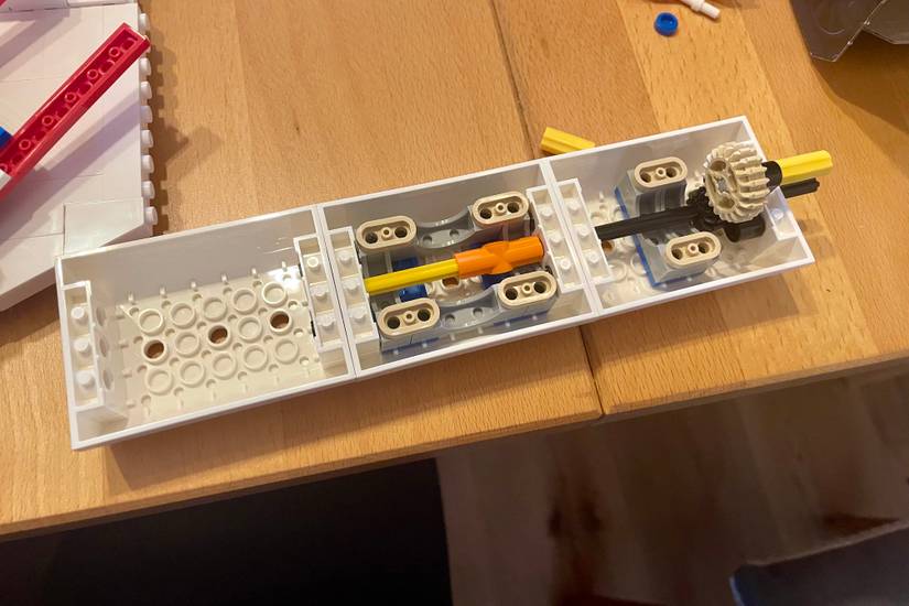 Review: Building LEGO's 2,083 Piece Concorde Model