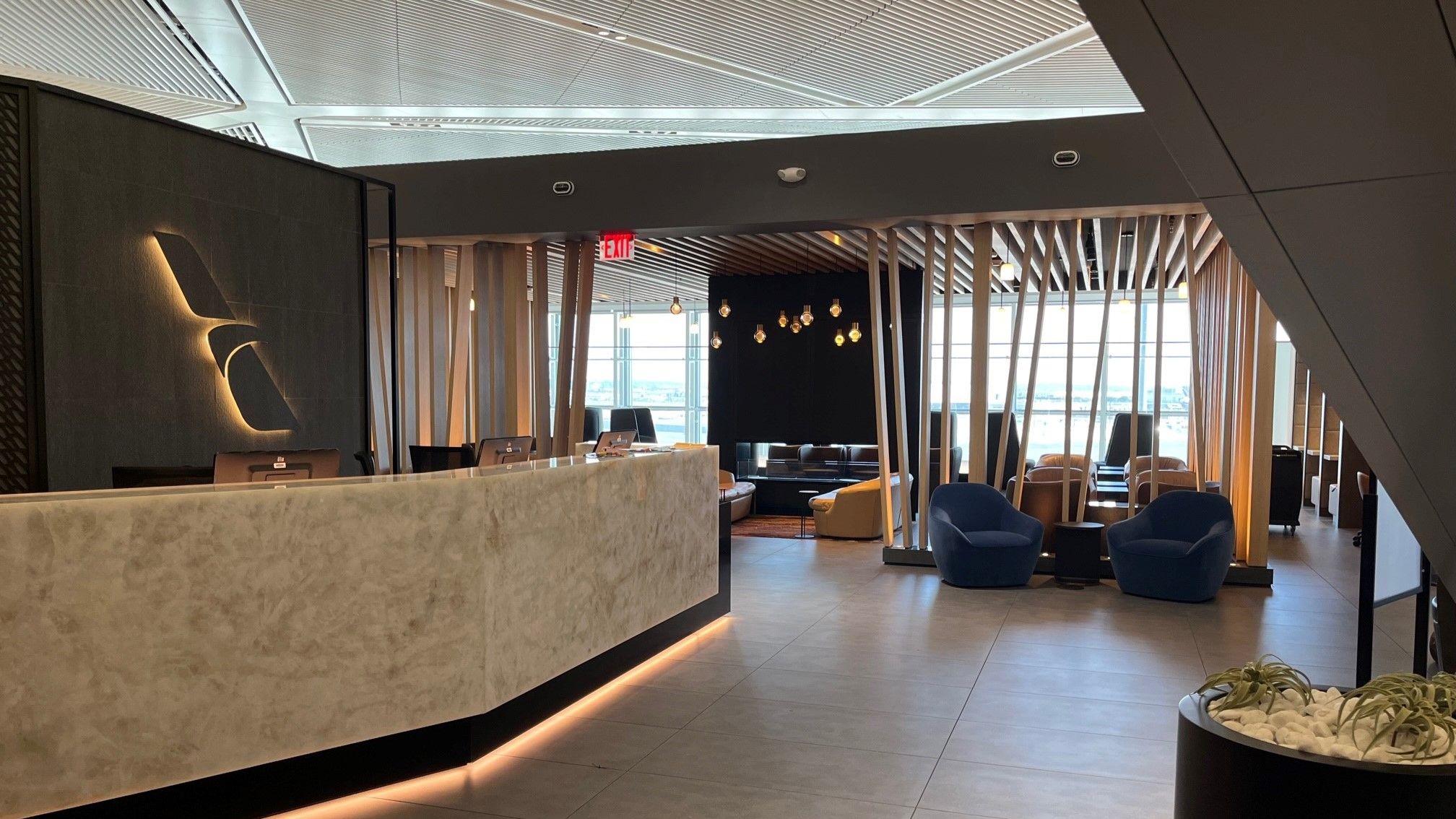 American Airlines Opens A Brand New Admirals Club At Newark International Airport
