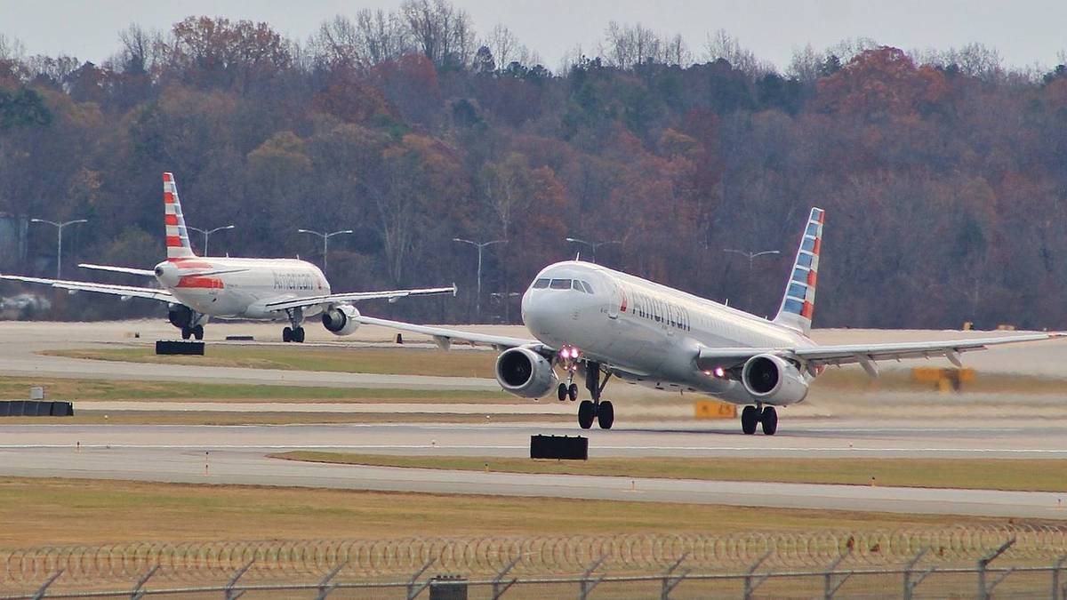 What Challenges Does Charlotte Douglas International Face As A Primary Diversion Airport?