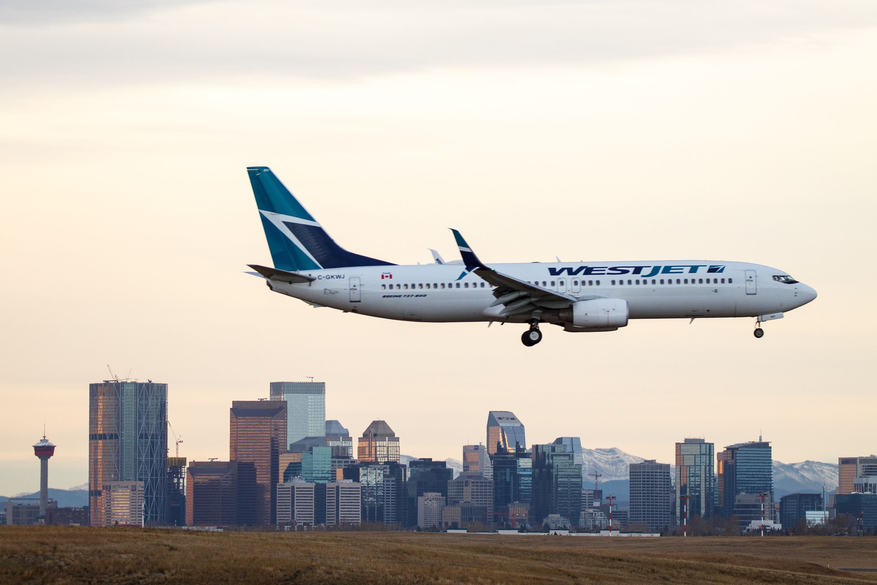 Politician Uses PA System To Make Speech, WestJet Union Unhappy