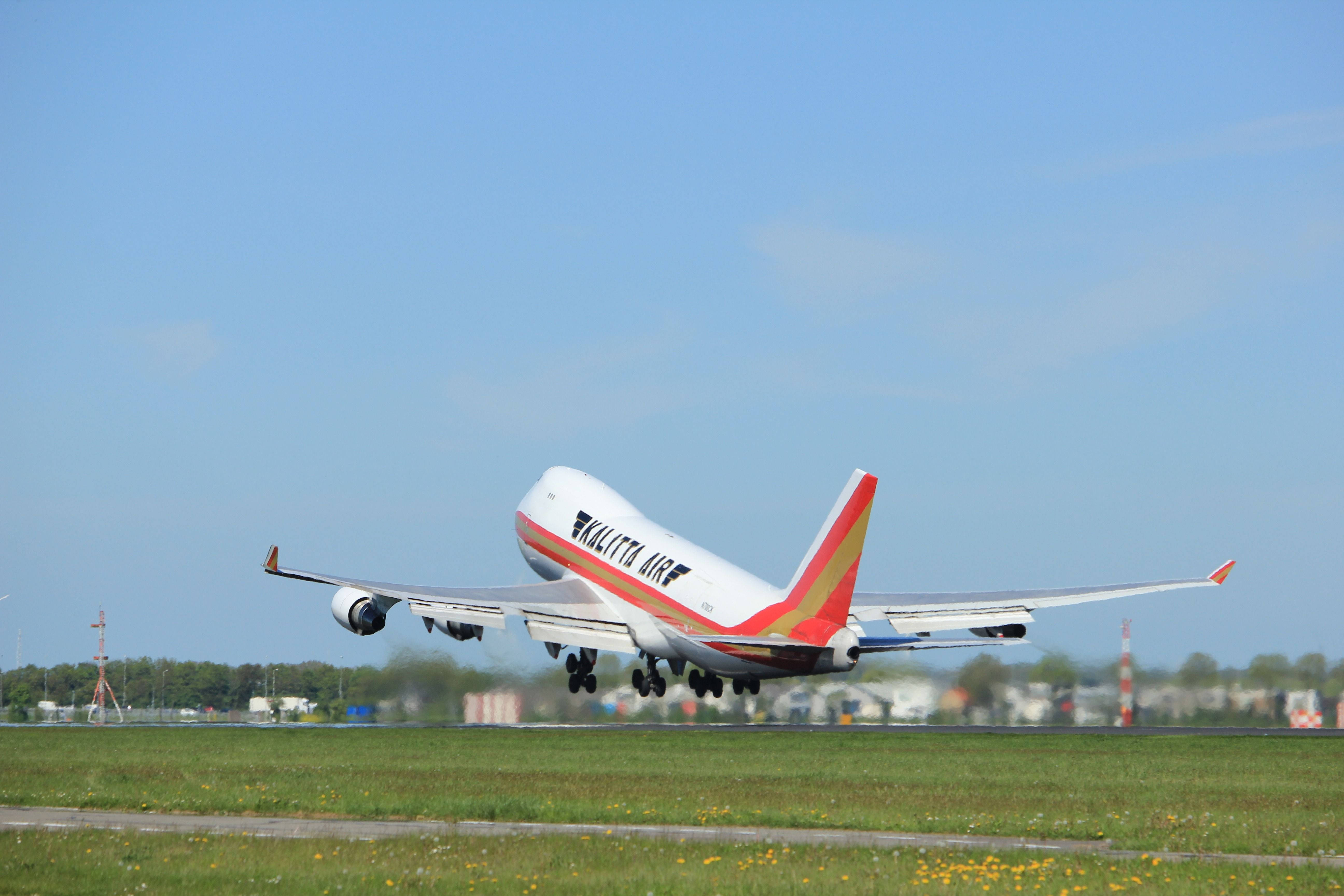 Kalitta Air Boeing 747 Declares Emergency While Approaching Anchorage