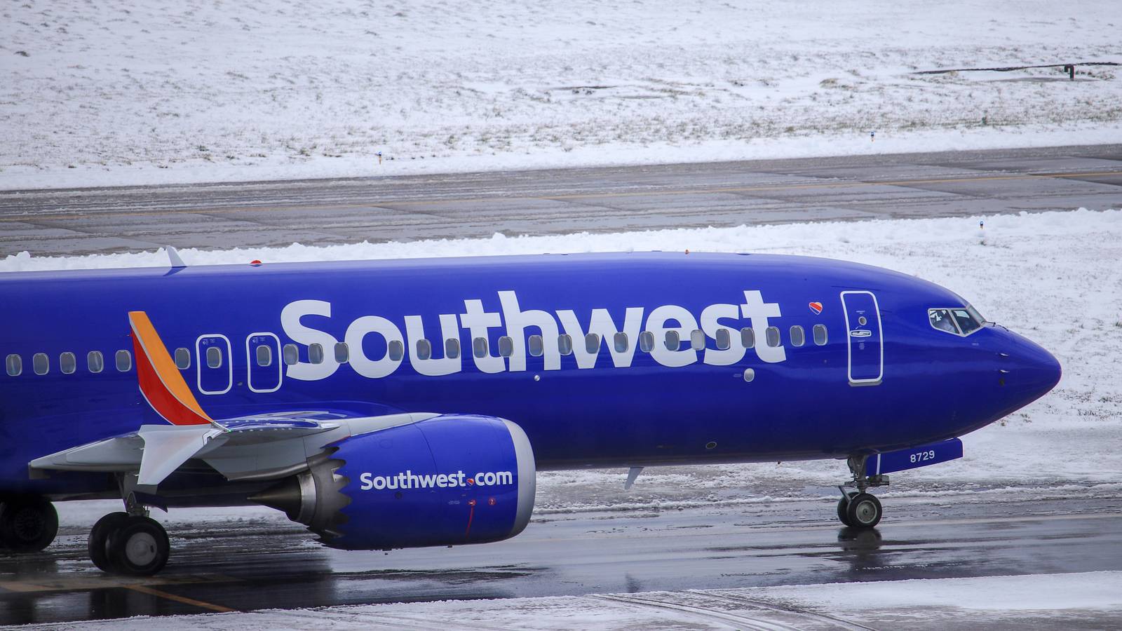Flying With Winter Sports Equipment: A Brief Guide