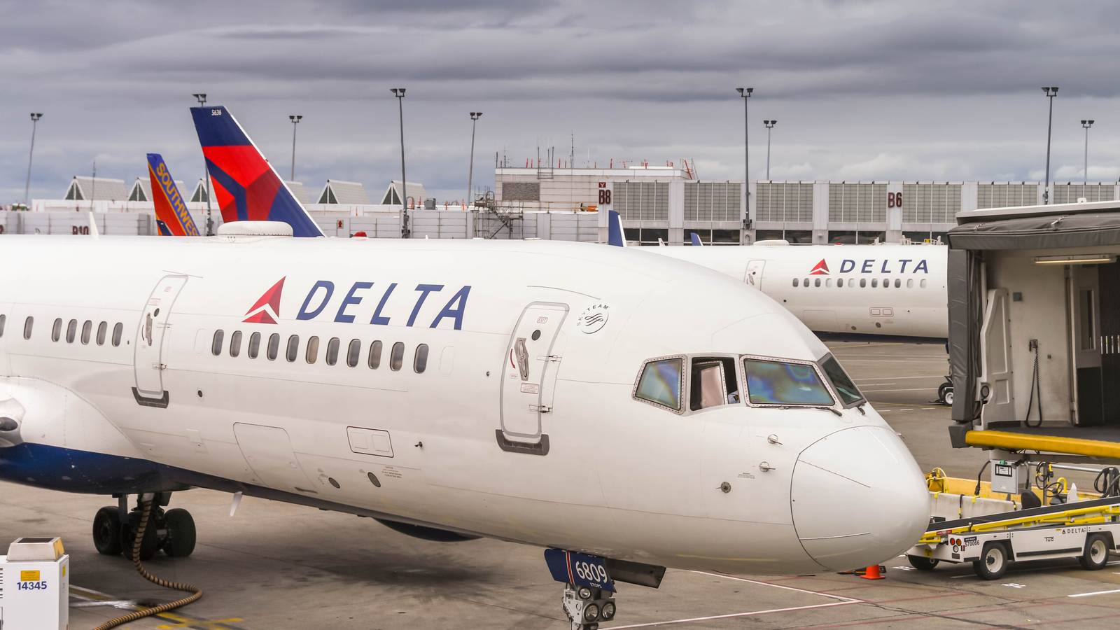 5 Things That Make The Boeing 757 An Iconic Aircraft