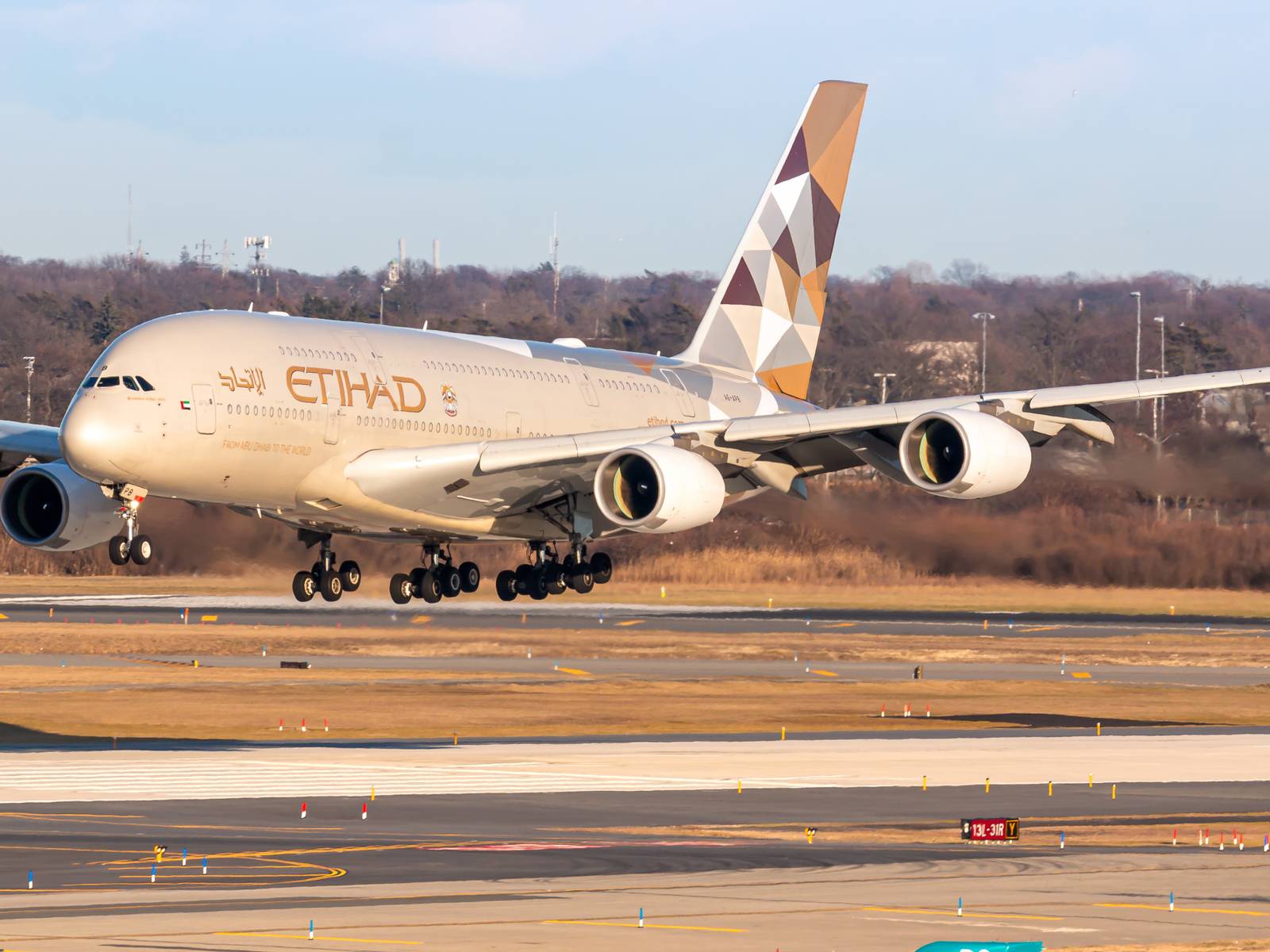 Etihad Partners With Giorgio Armani For Luxury Amenities And 