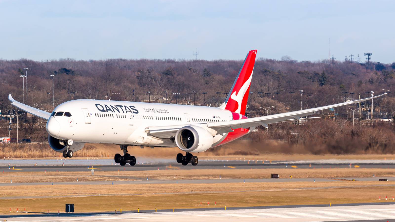 Qantas Pilots Call For Chairman's Resignation