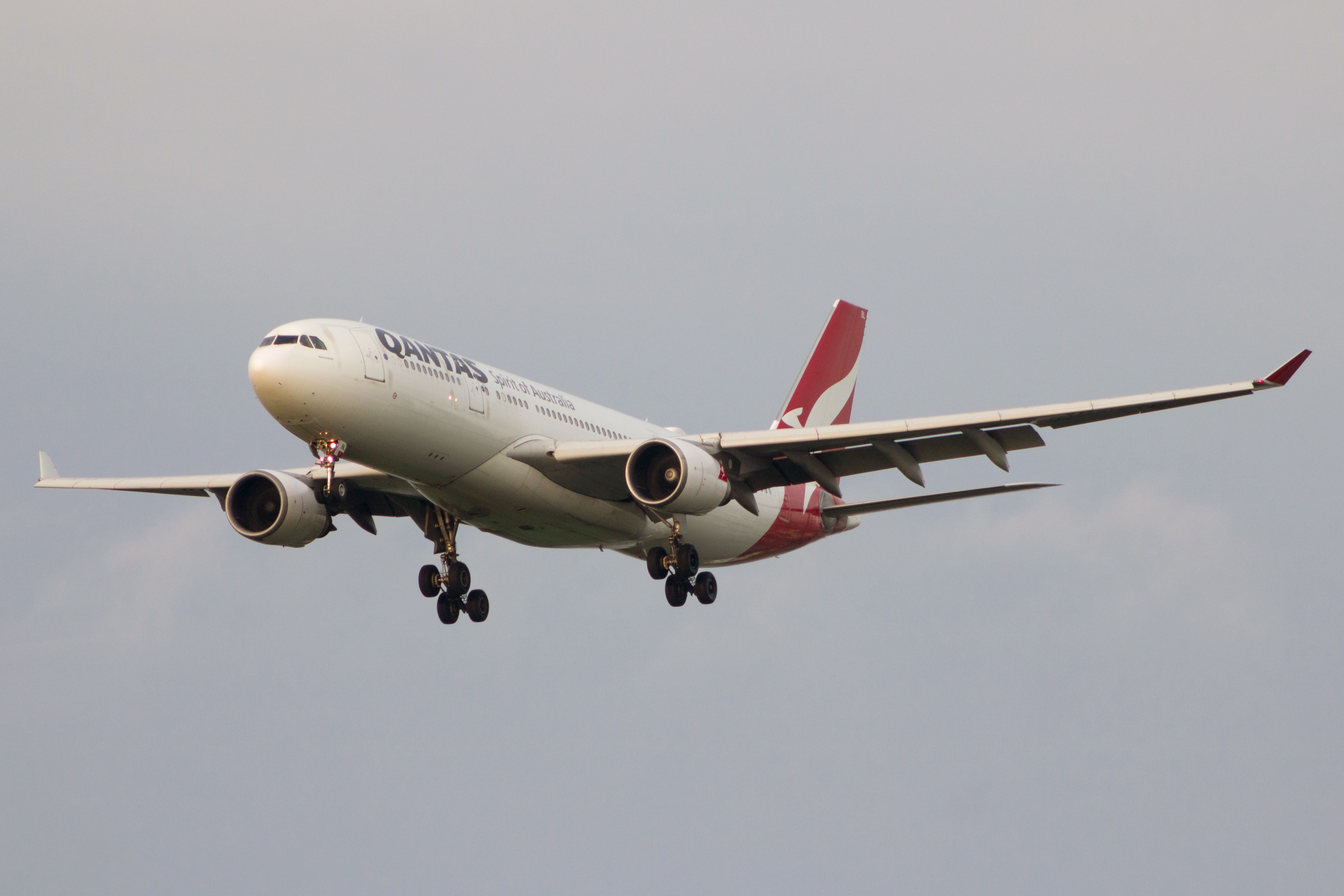 Qantas Receives 1st A330-200P2F Conversion