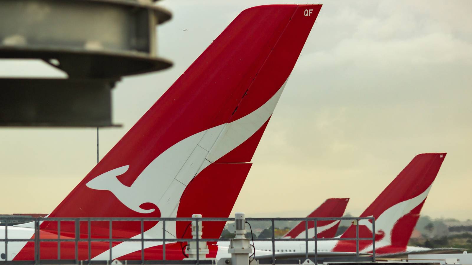 Qantas Staff Union Hits Out After Airline CEO Receives $10 Million In Shares