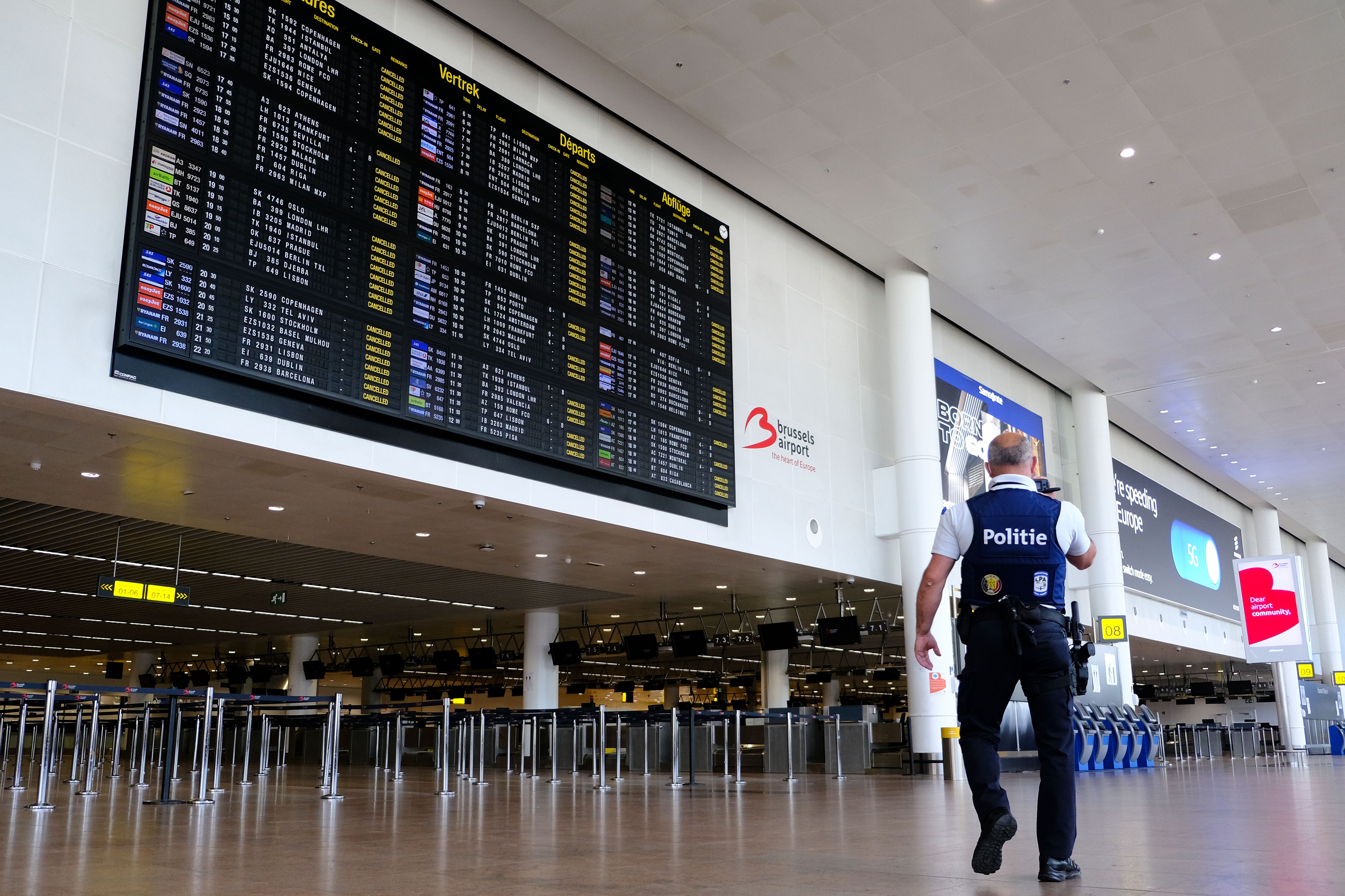 Police officer at Brussels Airport