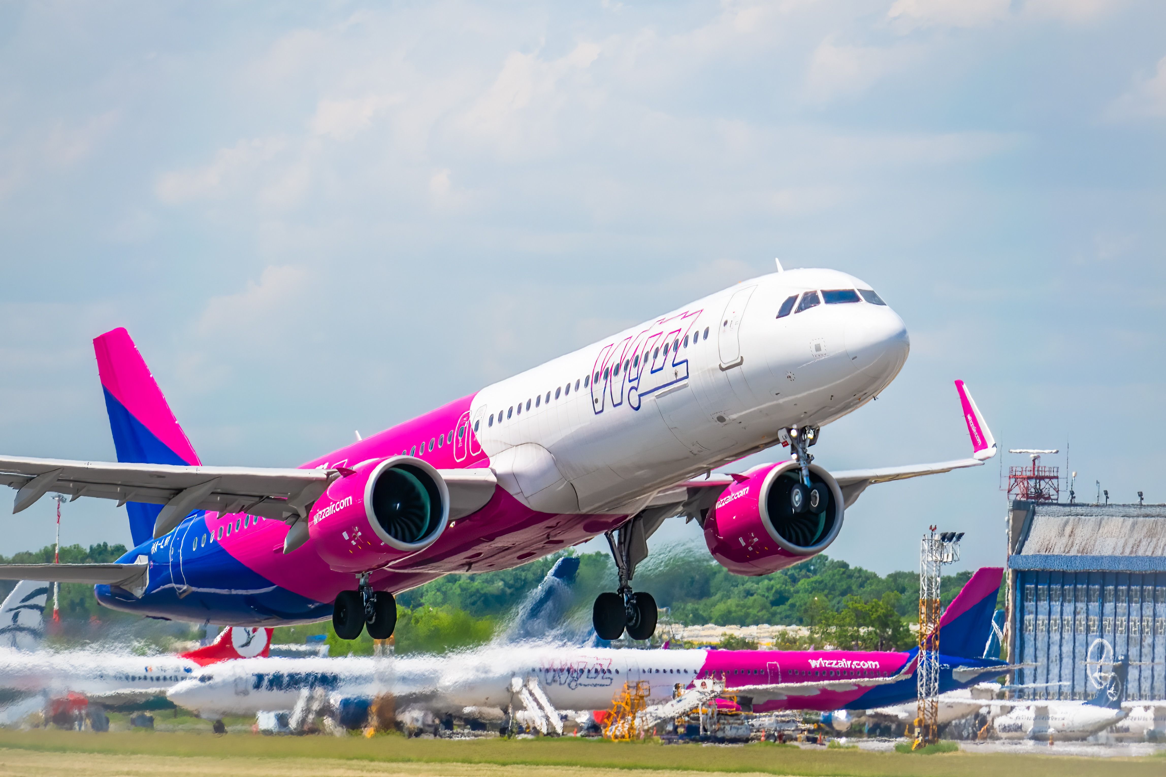 Wizz Air Expects To Reduce Capacity By 10% Over Pratt & Whitney Engine Issues