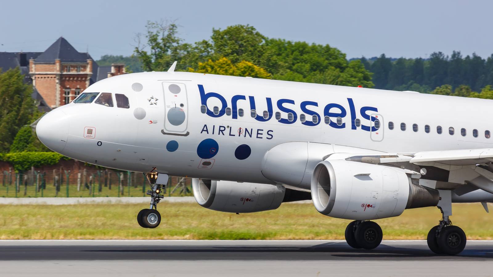 Brussels Airlines Is Bringing Michelin Star Dining At 36,000 Feet