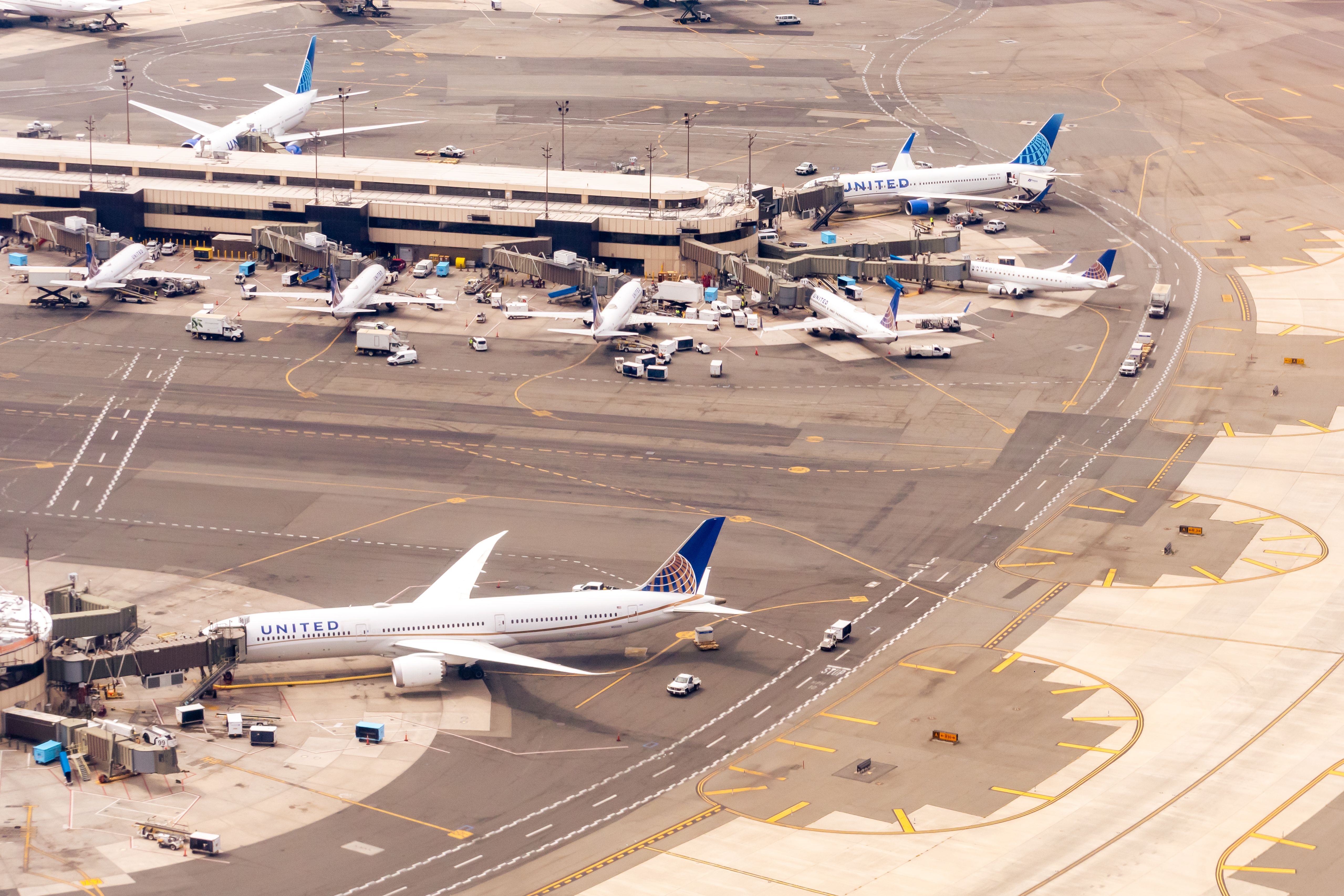Top 5: The Airlines With The Most Scheduled Seats Out Of New York City In 2023