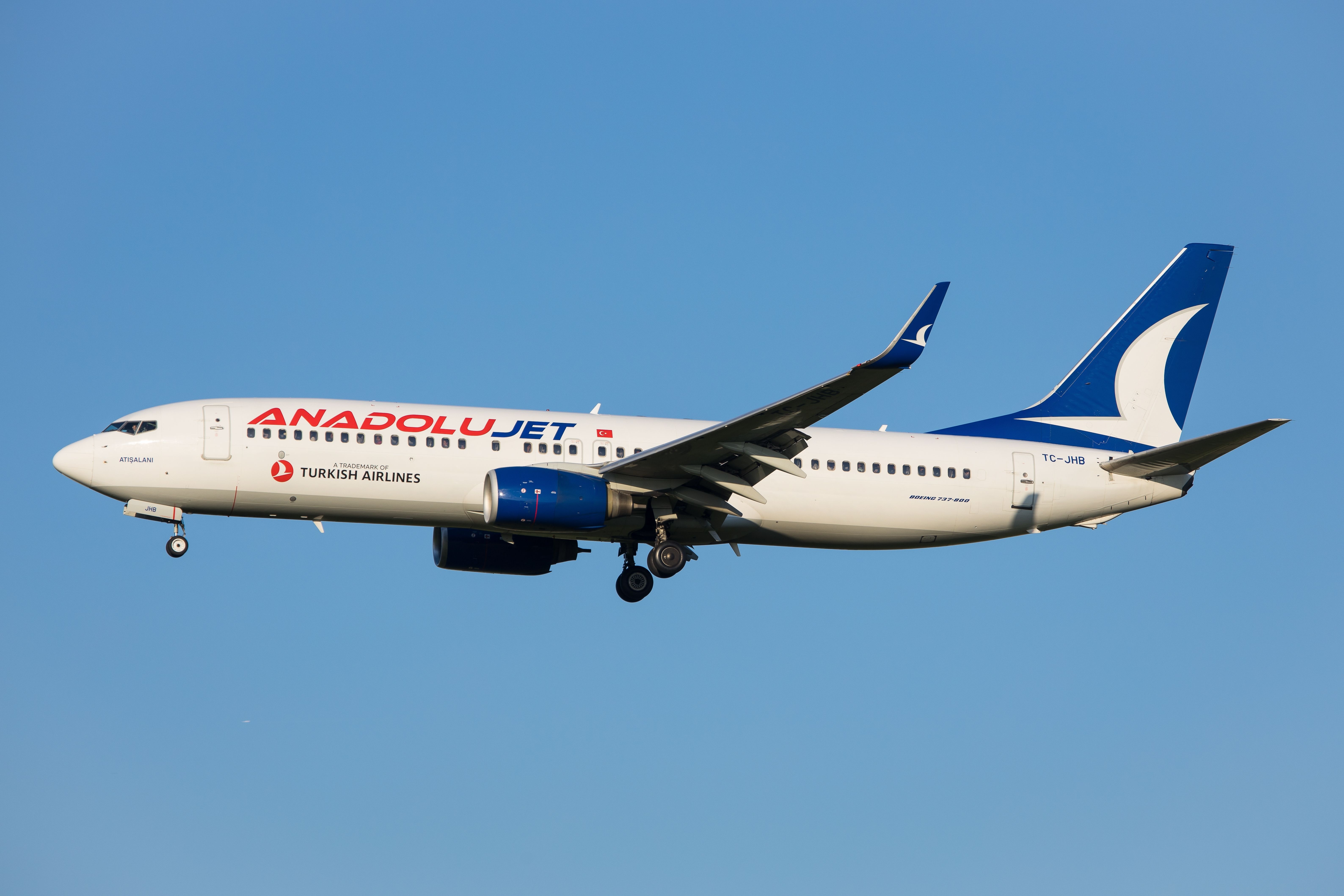 Boeing 737 Returns To Moscow Vnukovo Reporting Flight Control Issue