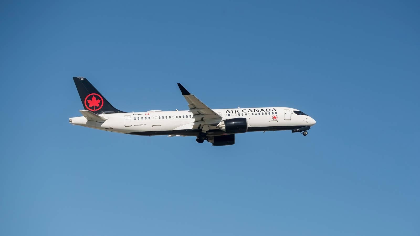 Air Canada Pays Back $462 Million Government Loan For Airbus A220s & Boeing 787s