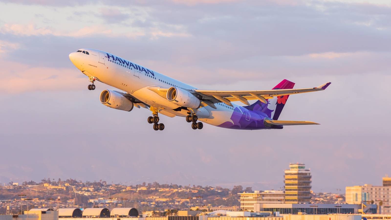Hawaiian Airlines Is Refurbishing Laptops For Maui Wildfire Victims