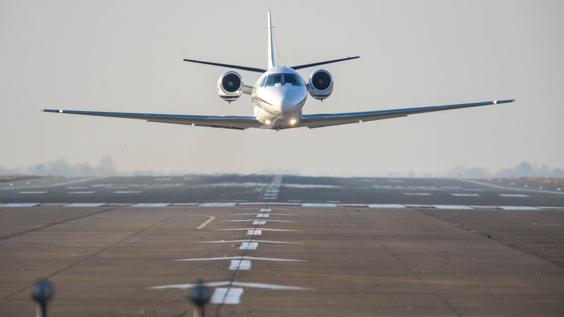 How Are Private Jets Delivered?
