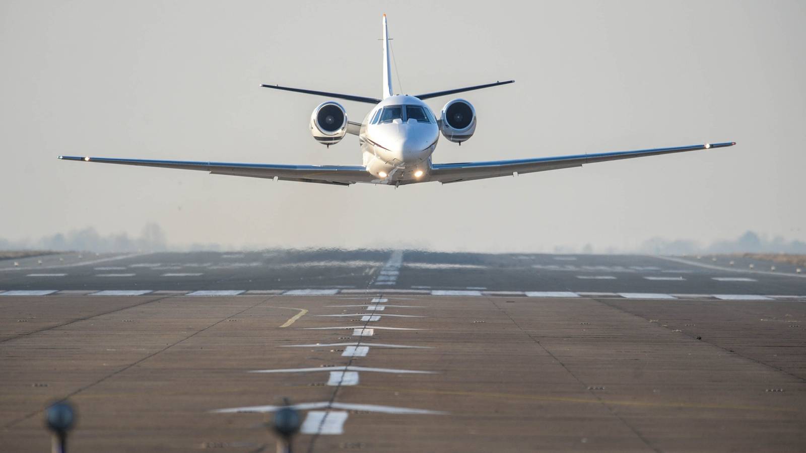 How Are Private Jets Delivered?