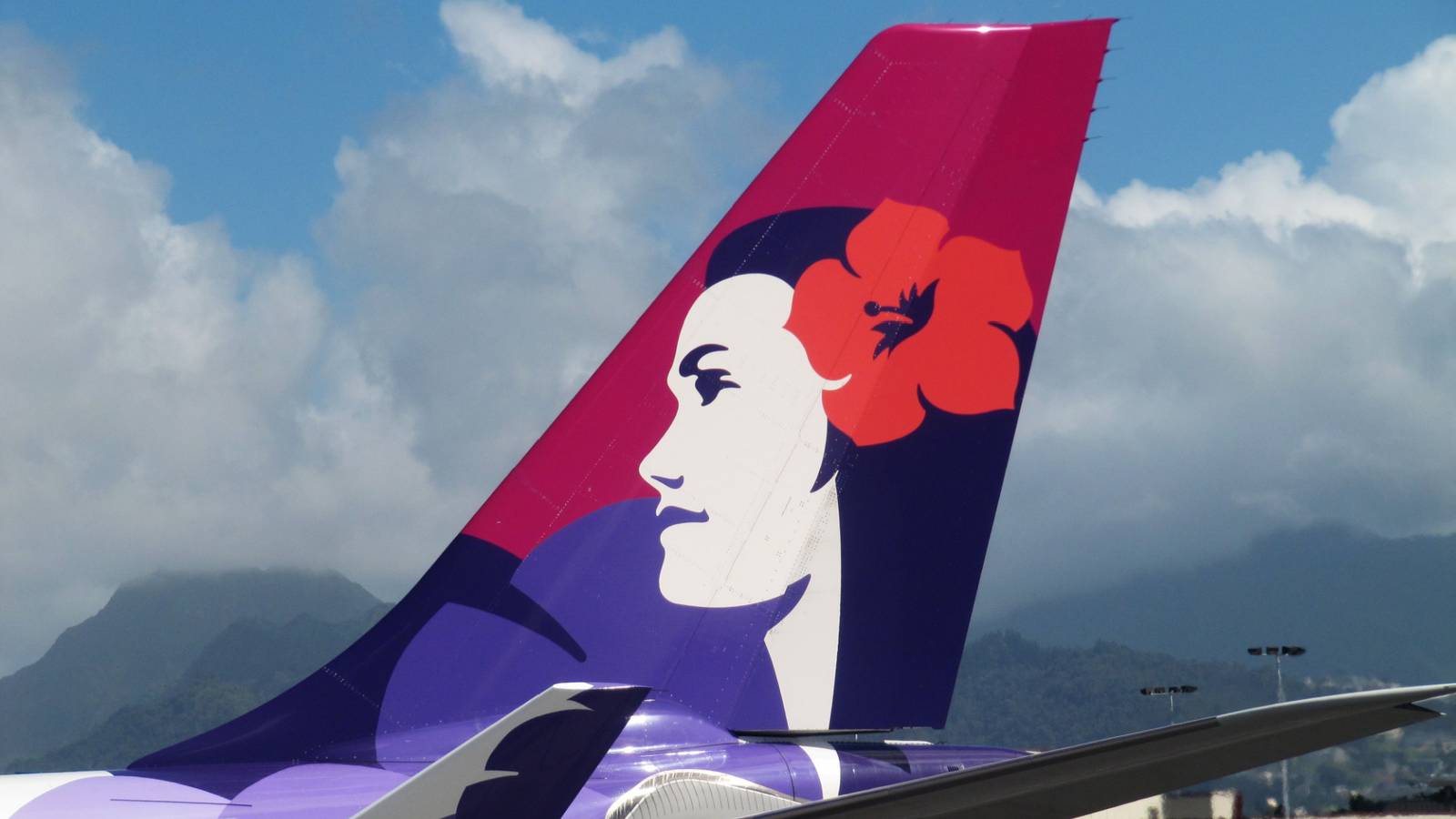 Woman Who Inspired Hawaiian Airlines Logo Passes Away