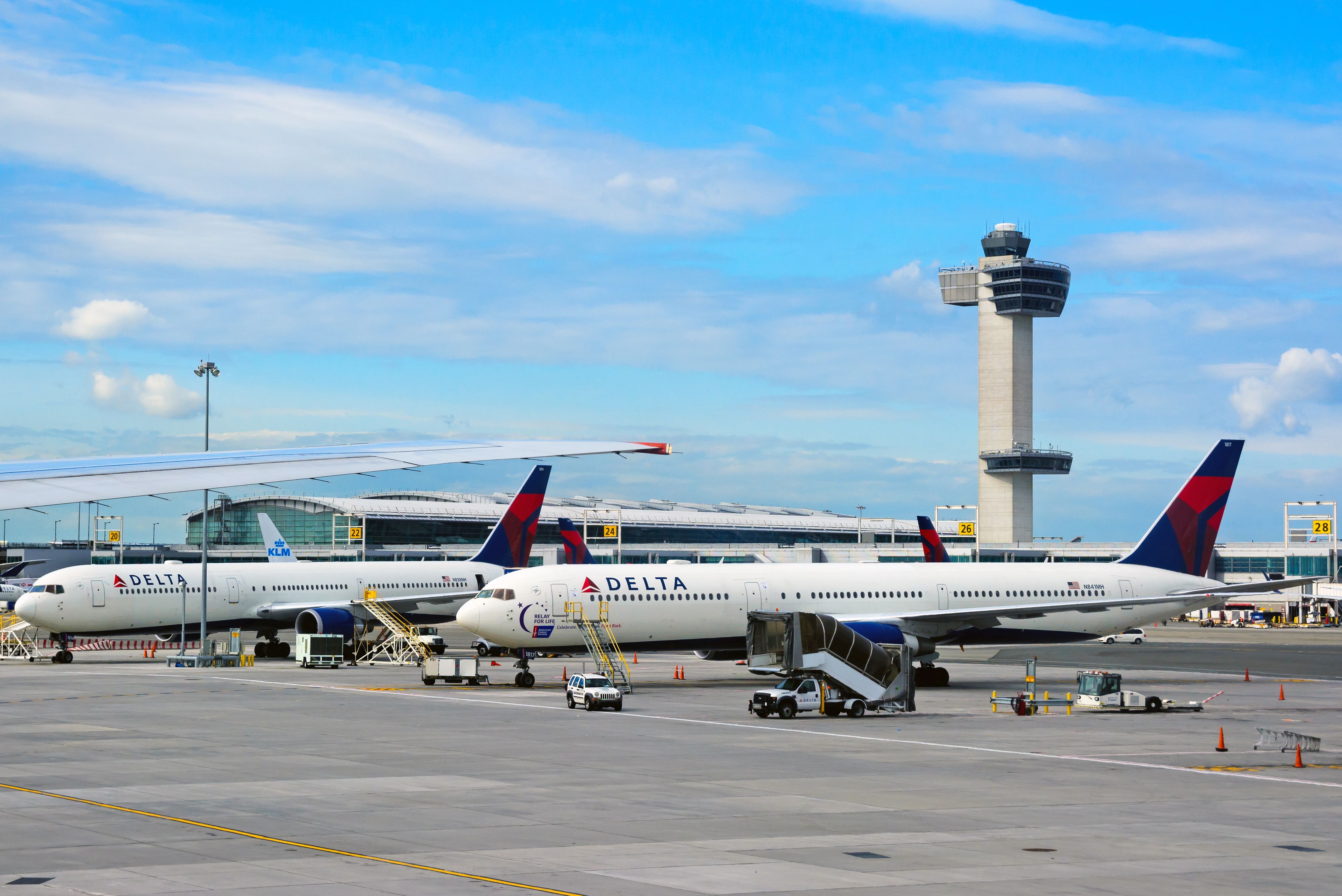Romantic Getaway? These Airlines Offer Direct Flights To Rome From The USA