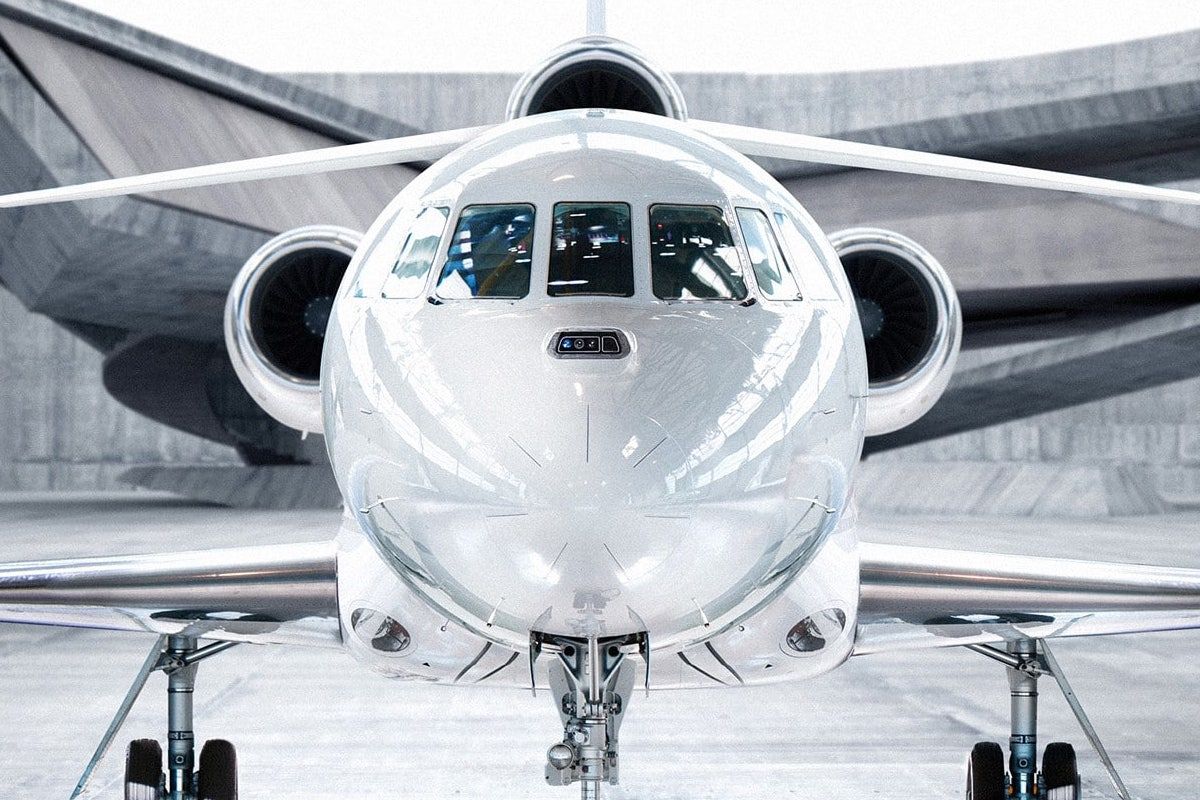 Rare Tri-Jet: 5 Fast Facts About The Dassault Falcon 900
