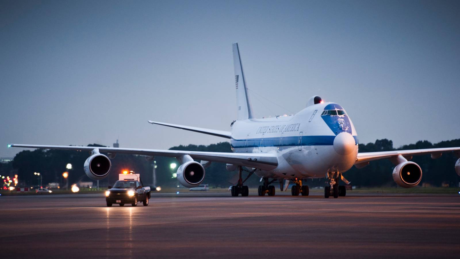What Are Doomsday Planes & Why Do US Presidents Fly On Them?