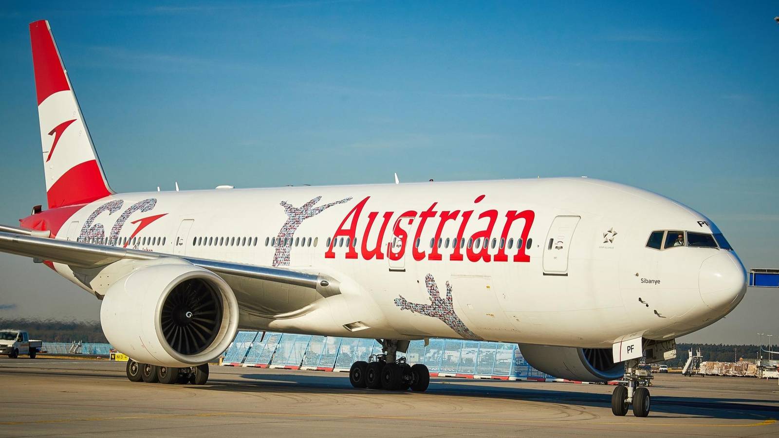 Austrian Airlines Boeing 777-200ER With Sharkskin Enters Into Commercial Service