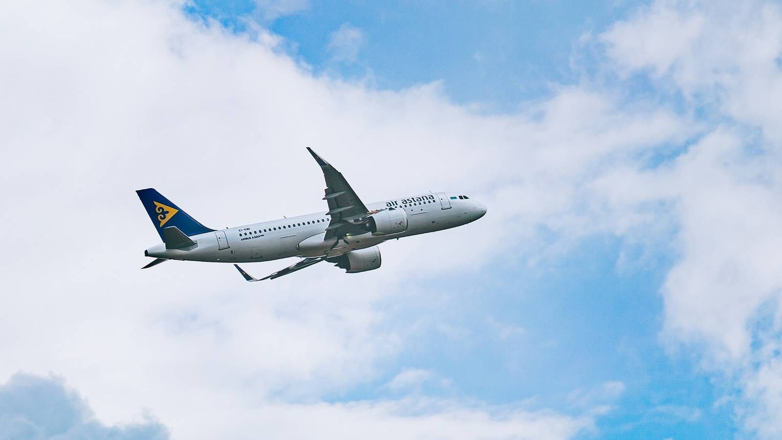 Air Astana Airbus A320neo Returns To Service Following Engine Failure Incident