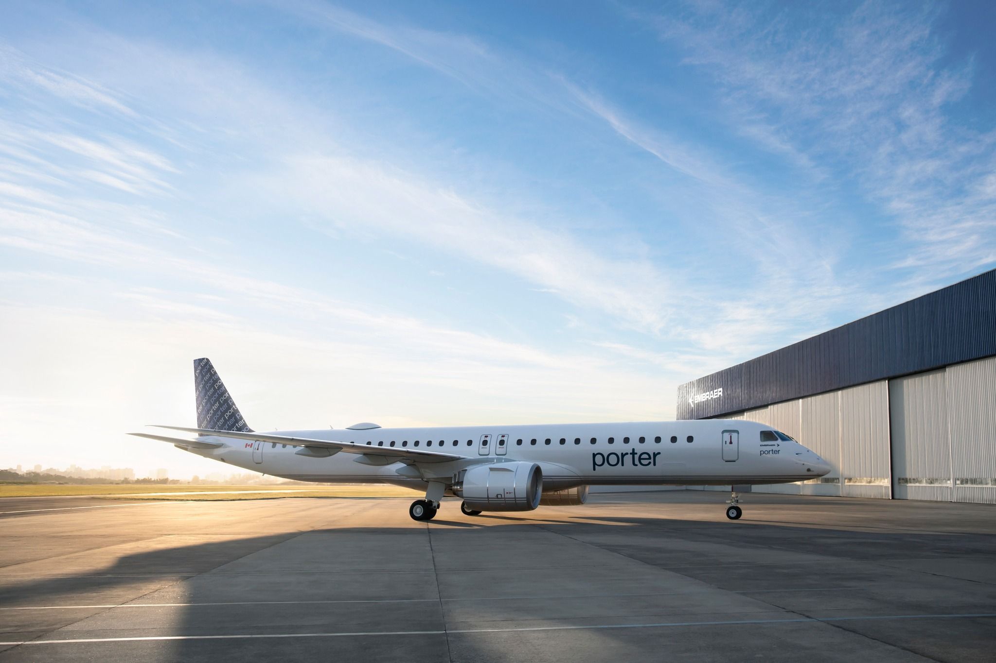 Another US Route: Porter Airlines' Embraer E195-E2 Touches Down In Fort Myers