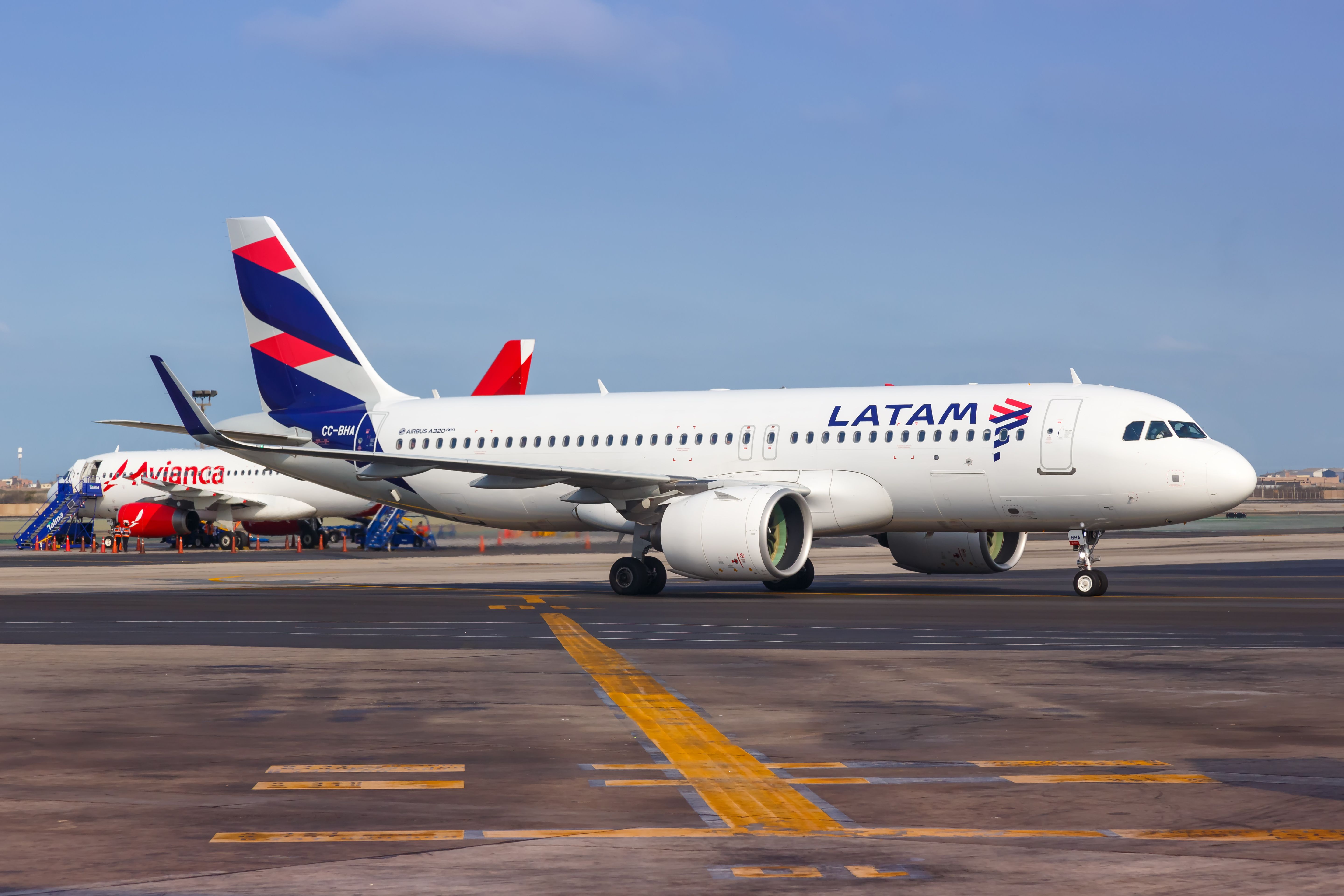 Peru Releases Final Report On LATAM Airbus A320 Collision With Firetruck