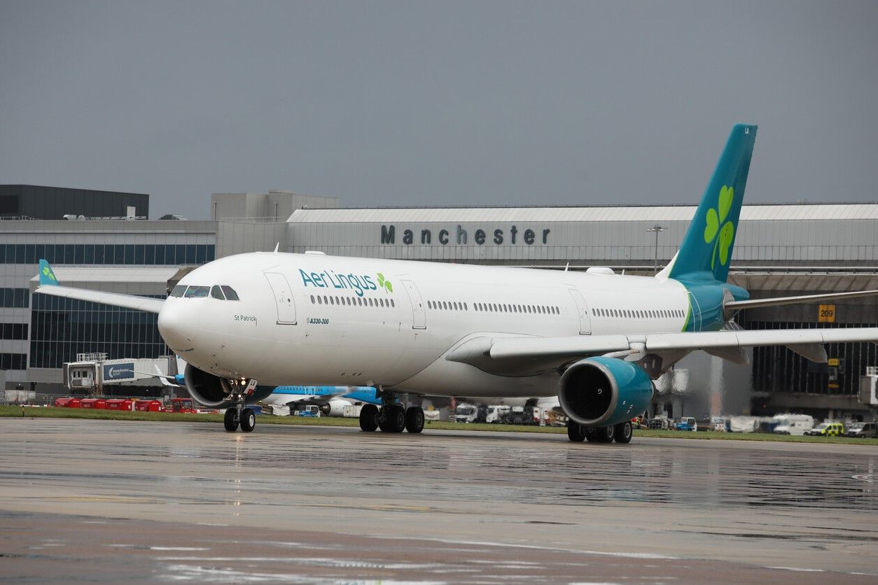 Aer Lingus Celebrates 2 Years Of Manchester Transatlantic Flights