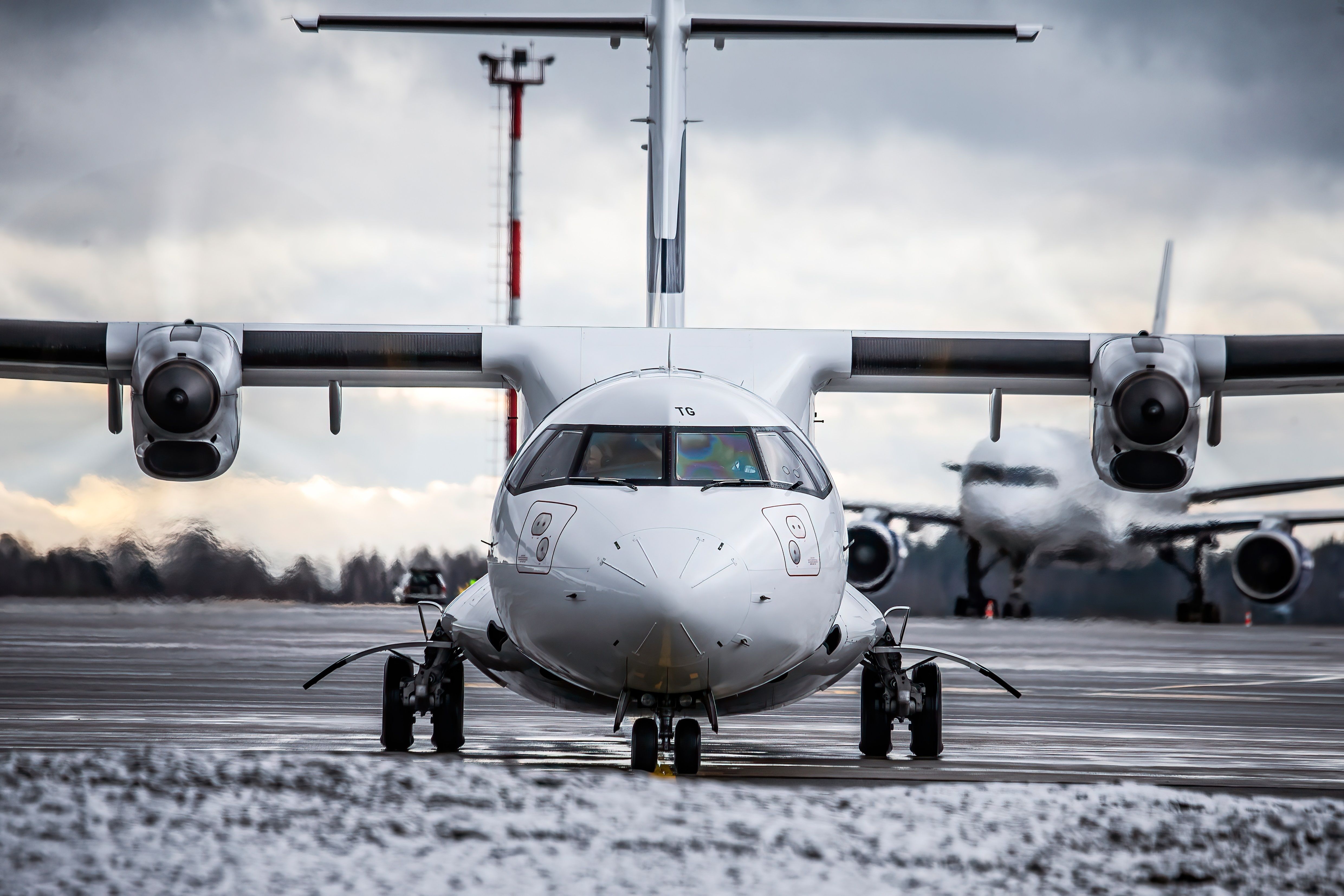 3+ Hours: The World's Longest Non-Stop Turboprop Flights
