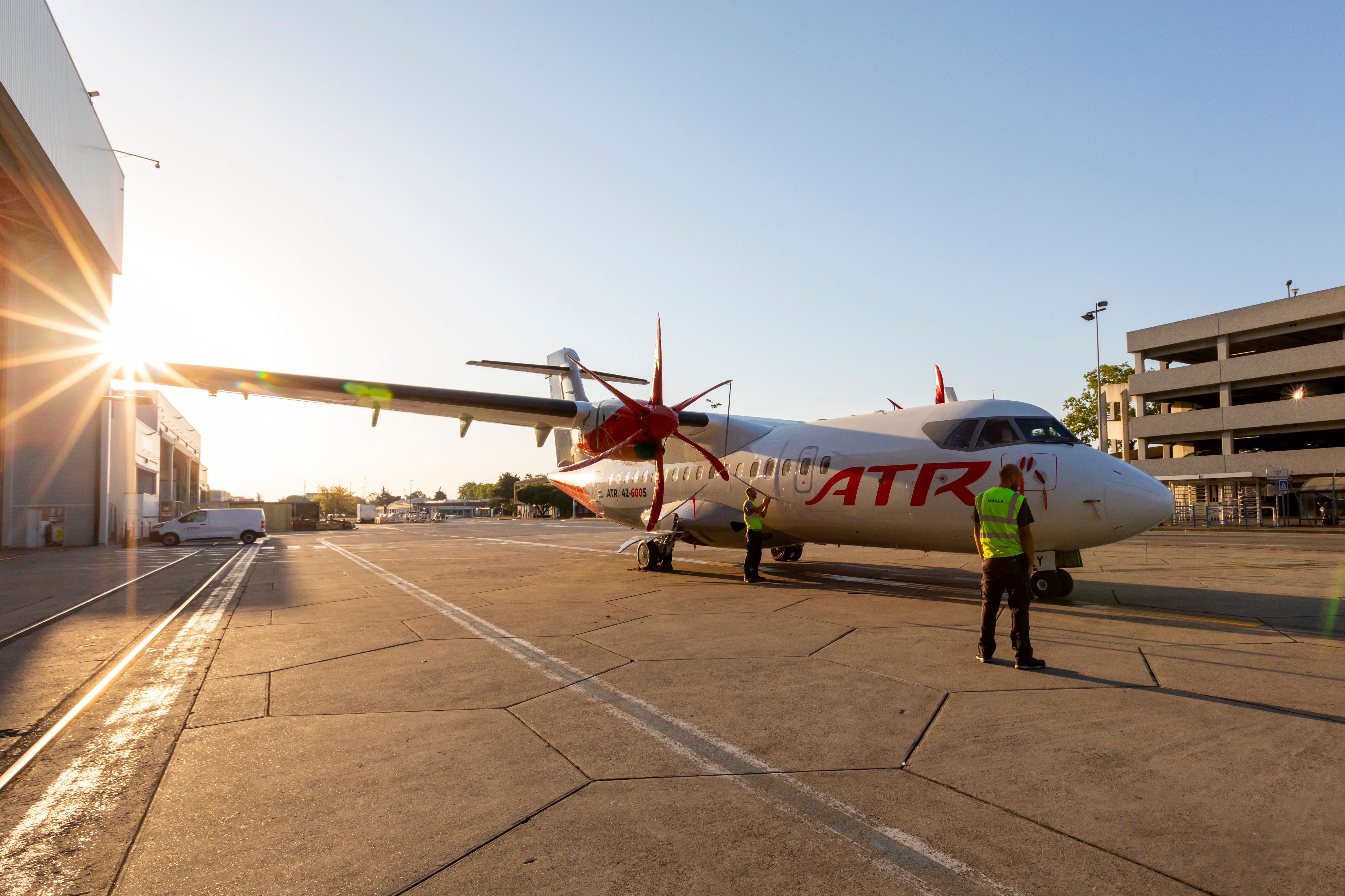 Pratt & Whitney Engine Certified Ready For ATR 42-600S STOL