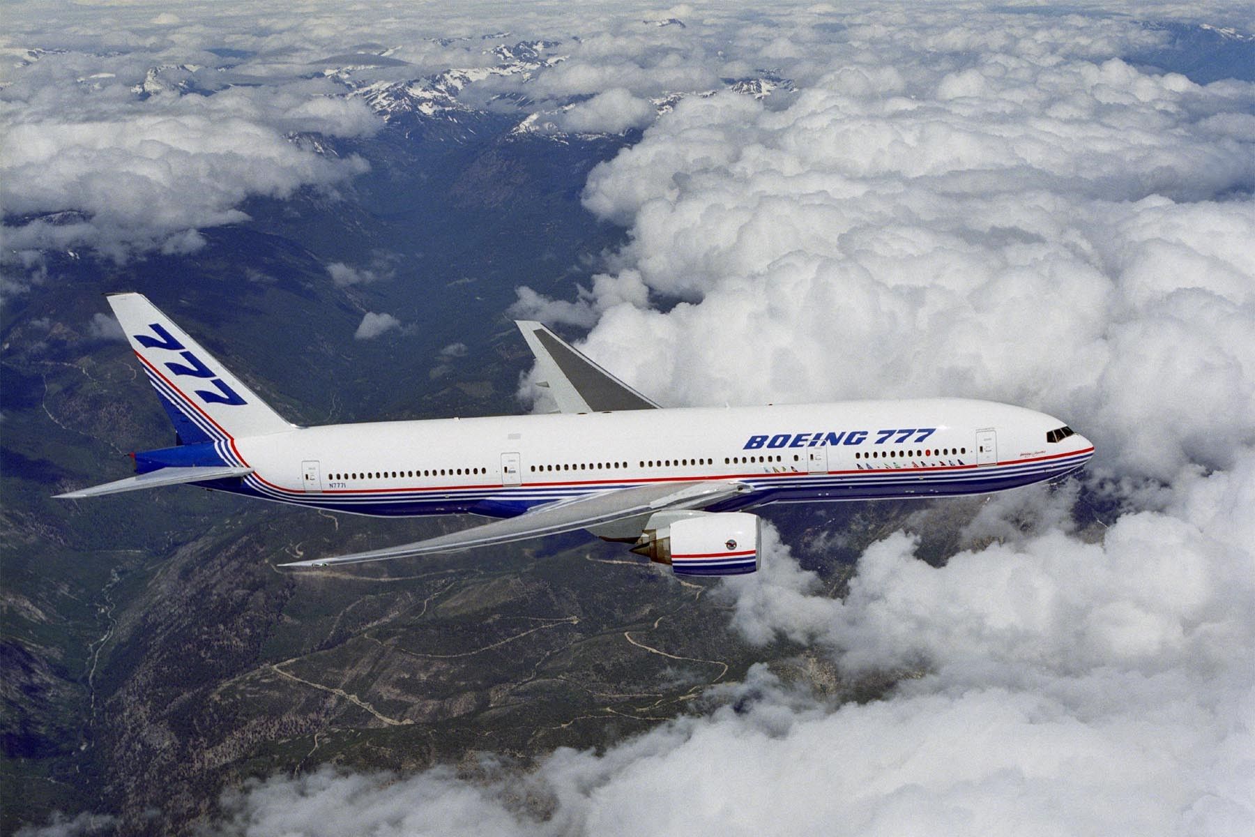 Original Variant: Which Carriers Still Fly The Standard Boeing 777-200?